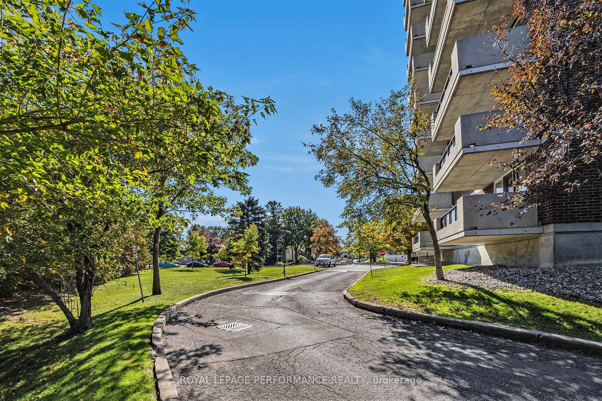 Photo 24 of Unit 101, 1705 Playfair Drive, Ottawa, Playfair Park — HOMEH