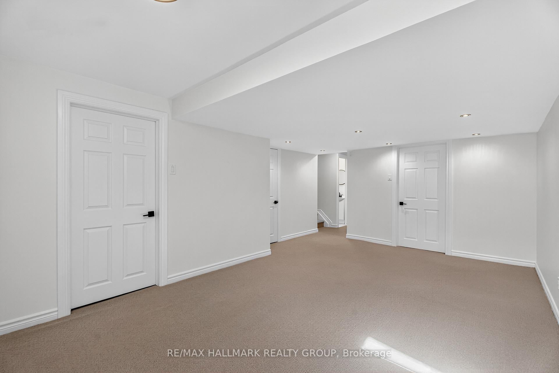 Photo 27 of 3921C Old Richmond Road, Ottawa, Arbeatha Park — HOMEH