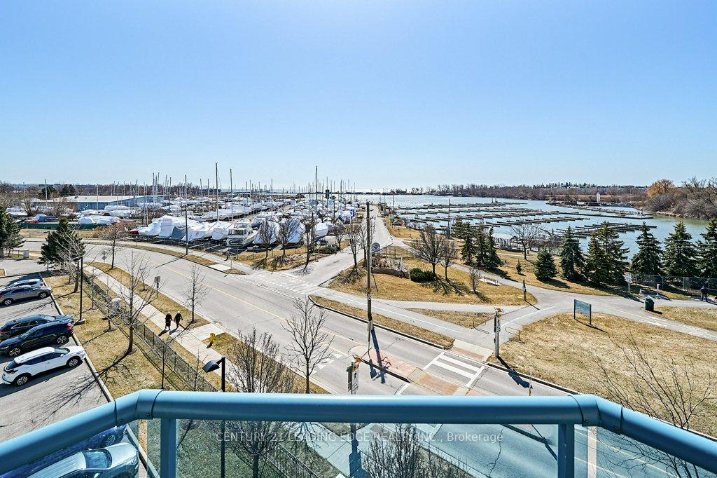 Photo 4 of Unit 410, 340 Watson Street W, Whitby, Port Whitby — HOMEH