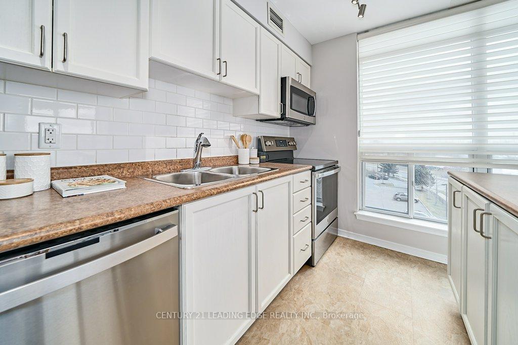 Photo 22 of Unit 410, 340 Watson Street W, Whitby, Port Whitby — HOMEH