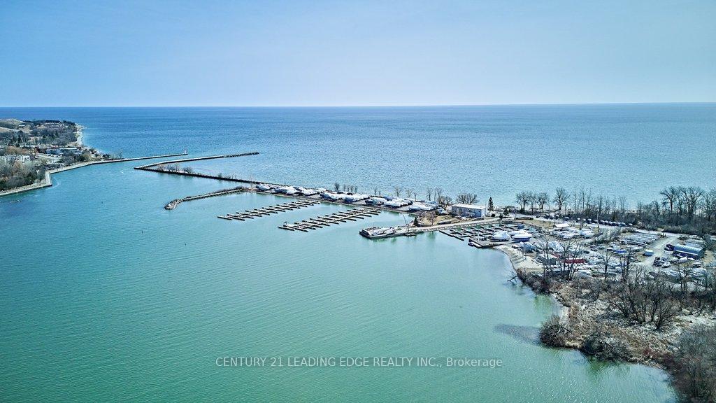 Photo 50 of Unit 410, 340 Watson Street W, Whitby, Port Whitby — HOMEH