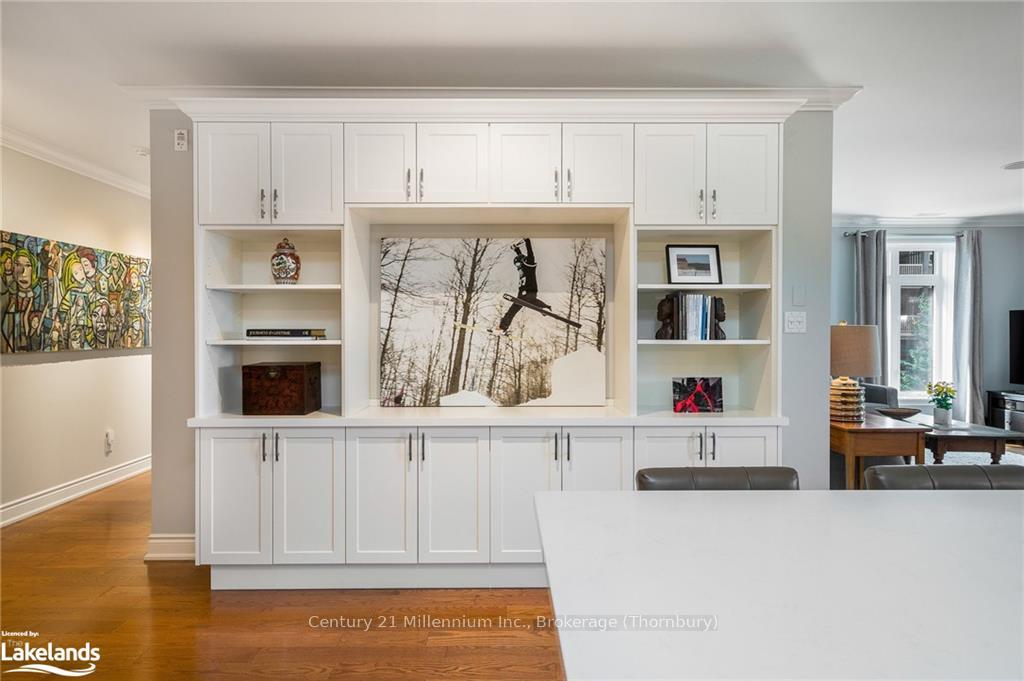 Photo 11 of Unit 201, 27 Beaver Street S, Blue Mountains — HOMEH