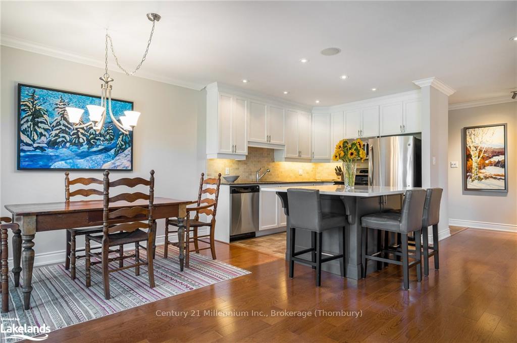 Photo 12 of Unit 201, 27 Beaver Street S, Blue Mountains — HOMEH