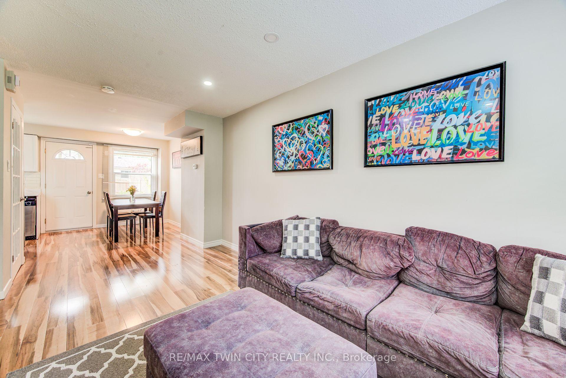 Photo 6 of Unit 16, 165 Green Valley Drive, Kitchener, Pioneer Park — HOMEH