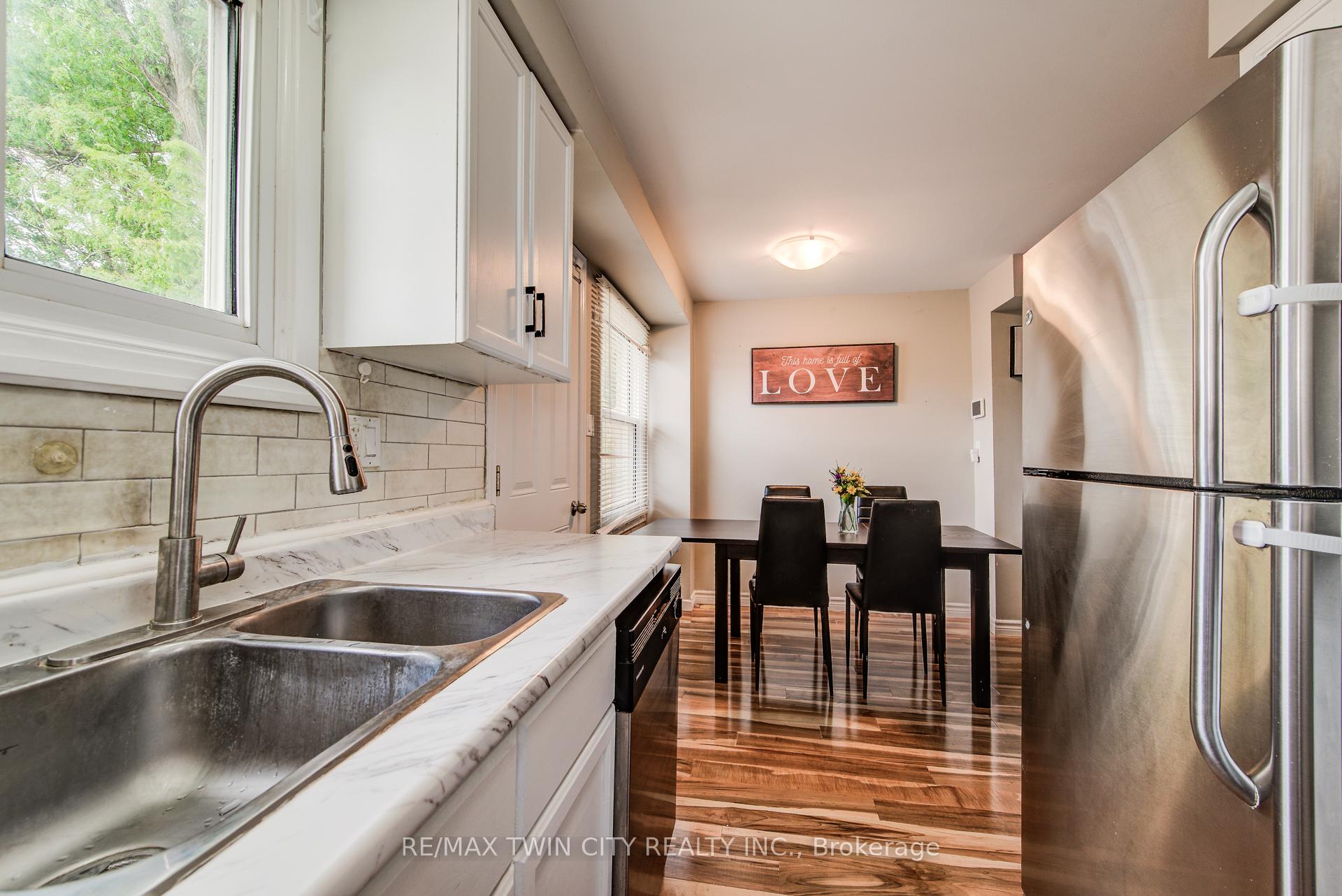 Photo 11 of Unit 16, 165 Green Valley Drive, Kitchener, Pioneer Park — HOMEH