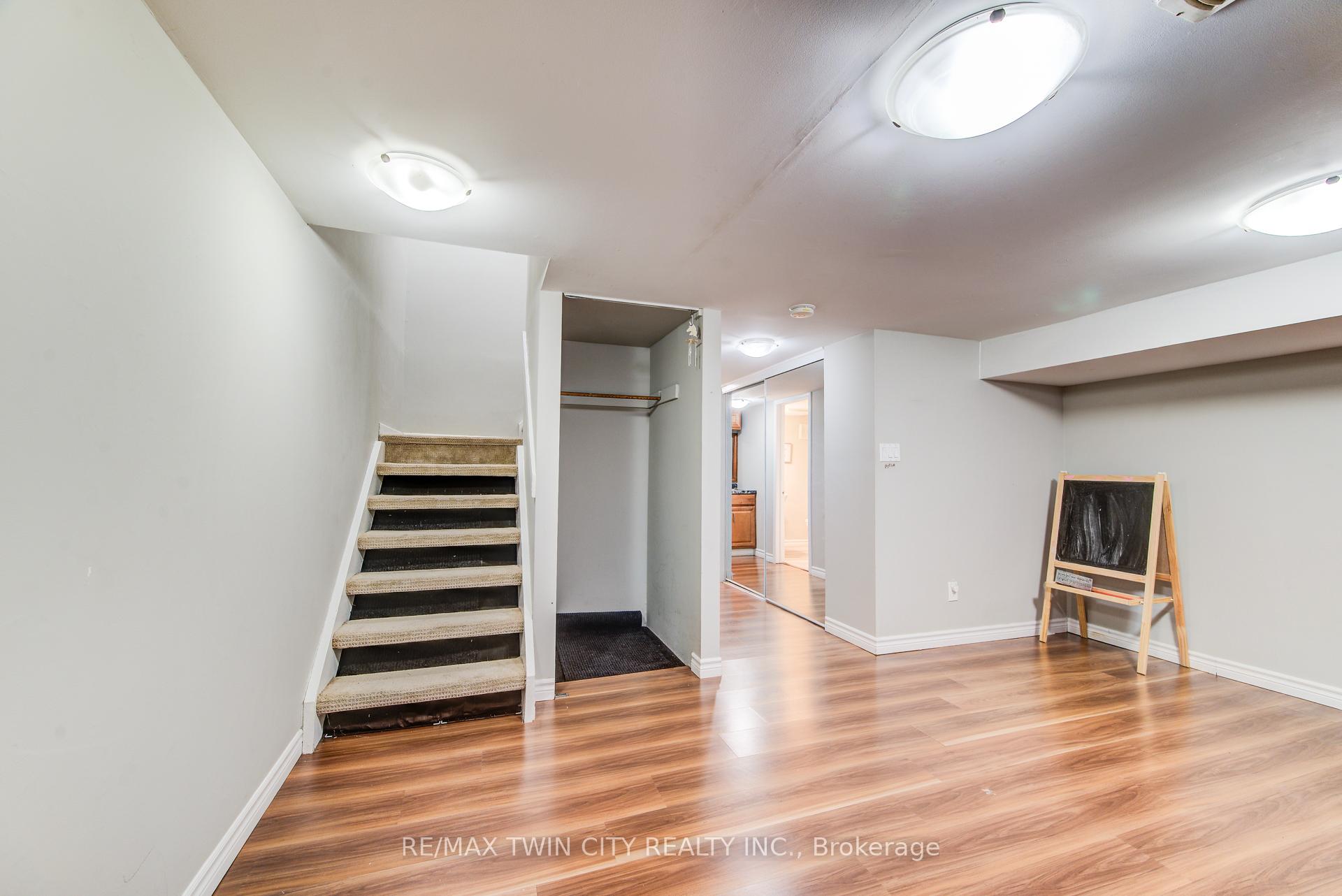 Photo 16 of Unit 16, 165 Green Valley Drive, Kitchener, Pioneer Park — HOMEH