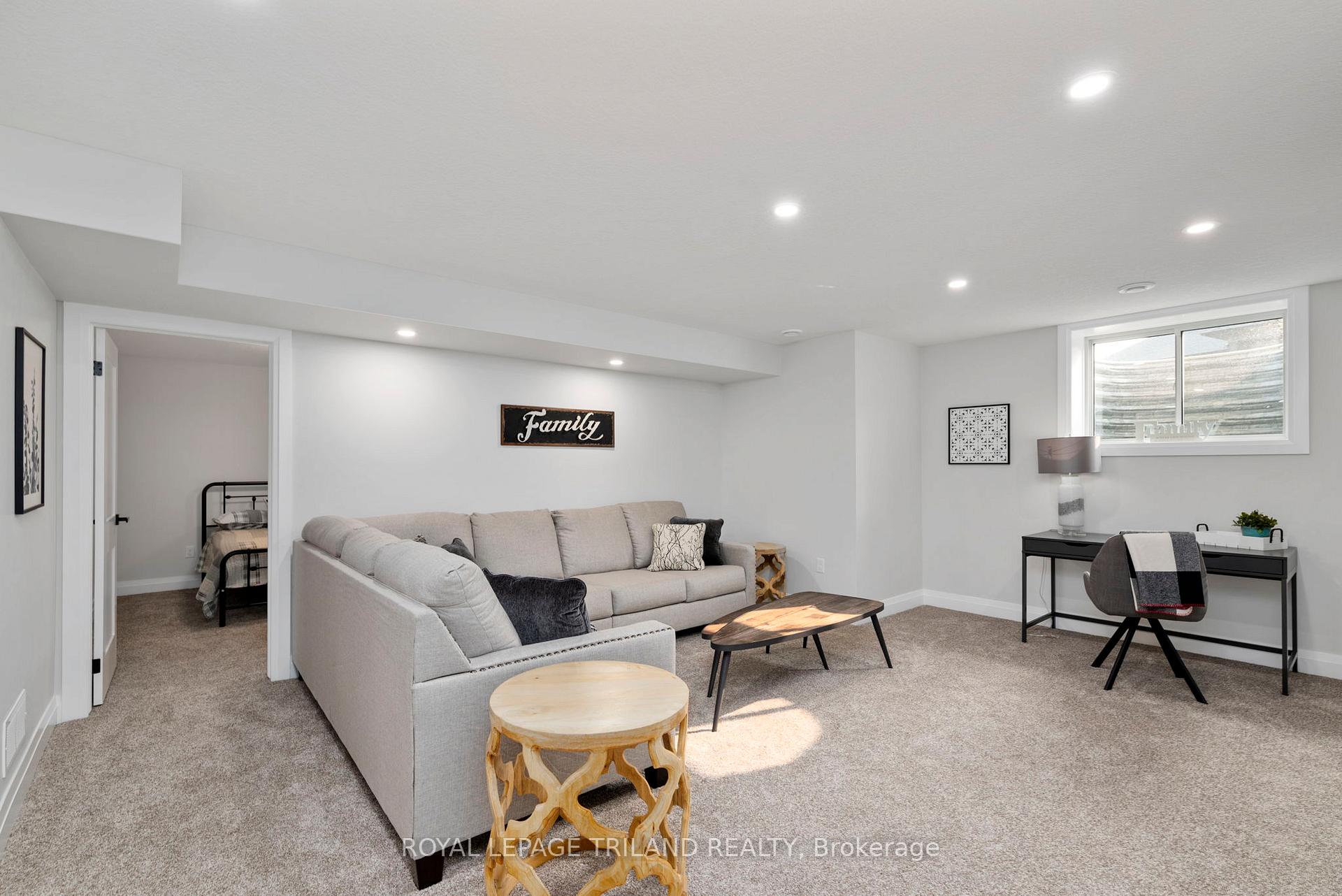 Photo 22 of Unit 34, 63 Compass Trail, Central Elgin, Rural Central Elgin — HOMEH