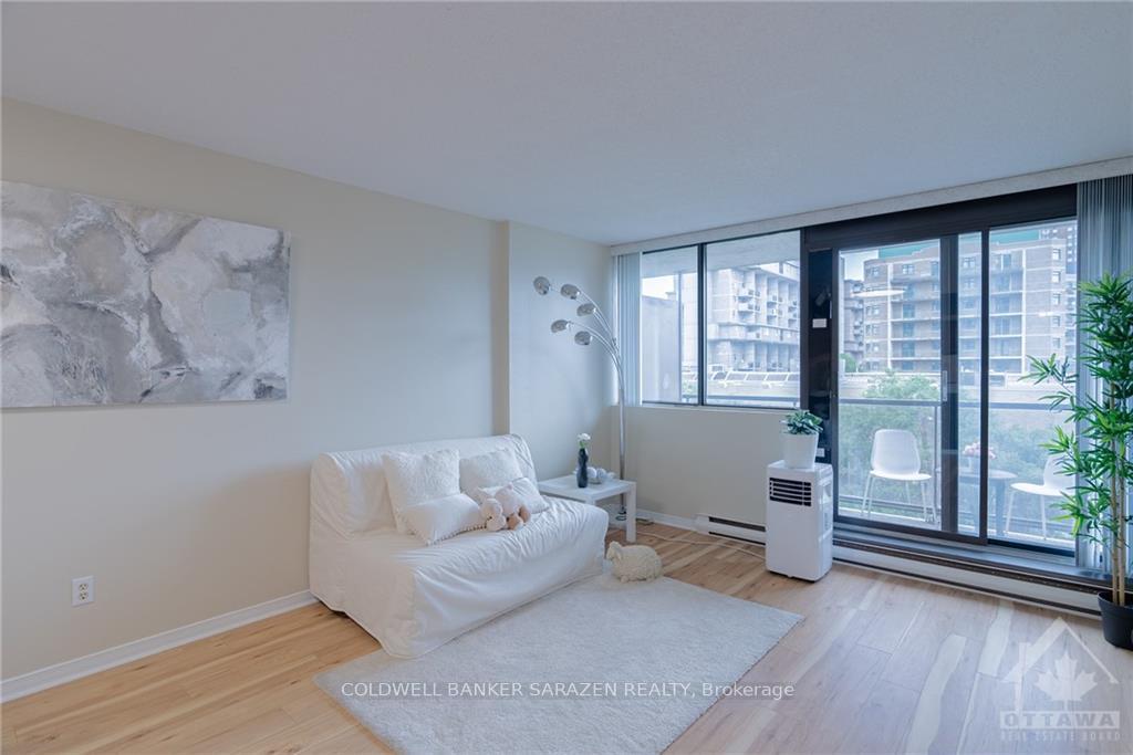 Photo 12 of Unit 404, 154 Nelson Street, Ottawa, Lower Town — HOMEH