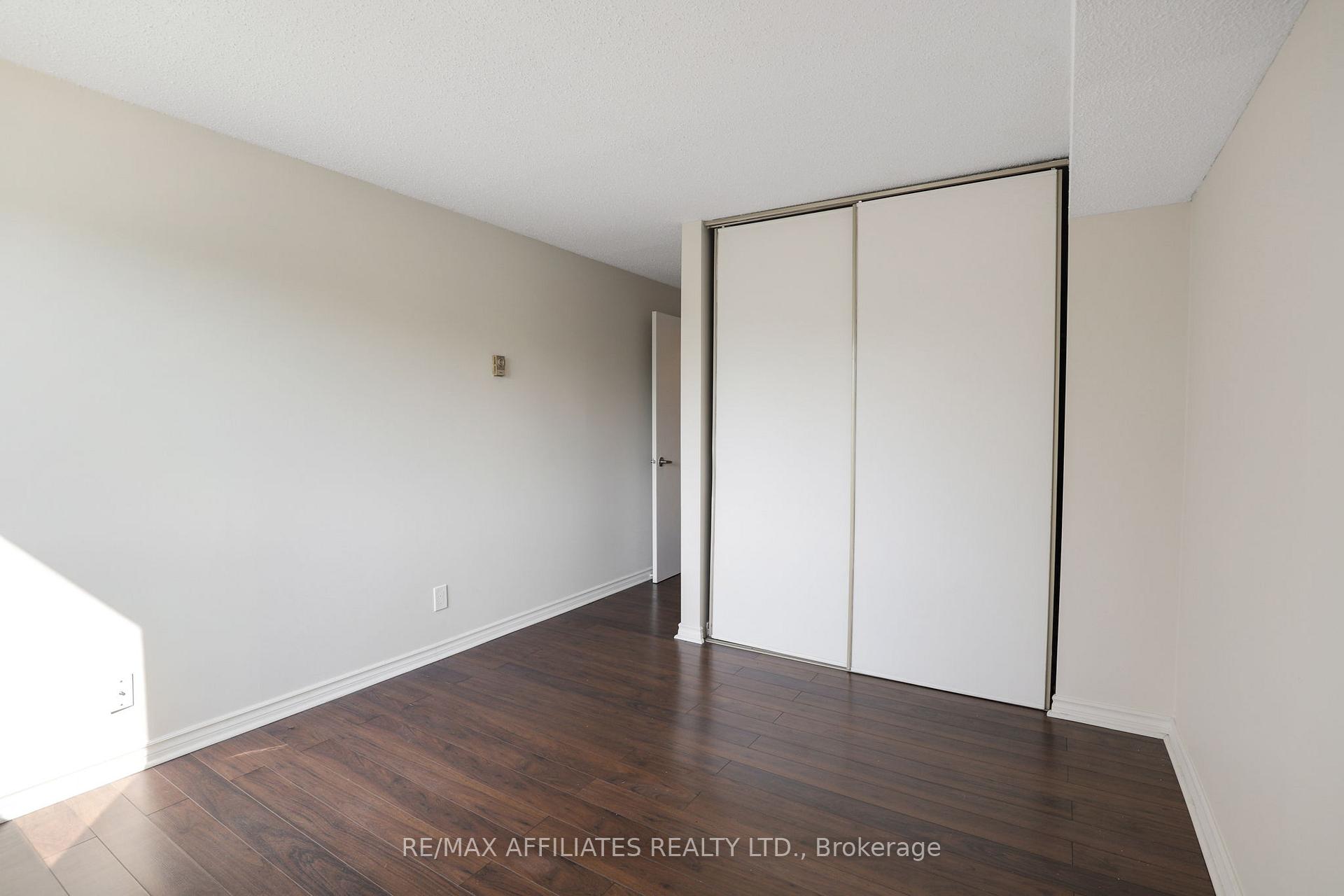 Photo 19 of Unit 307, 6532 Bilberry Drive, Ottawa, Orleans Wood — HOMEH