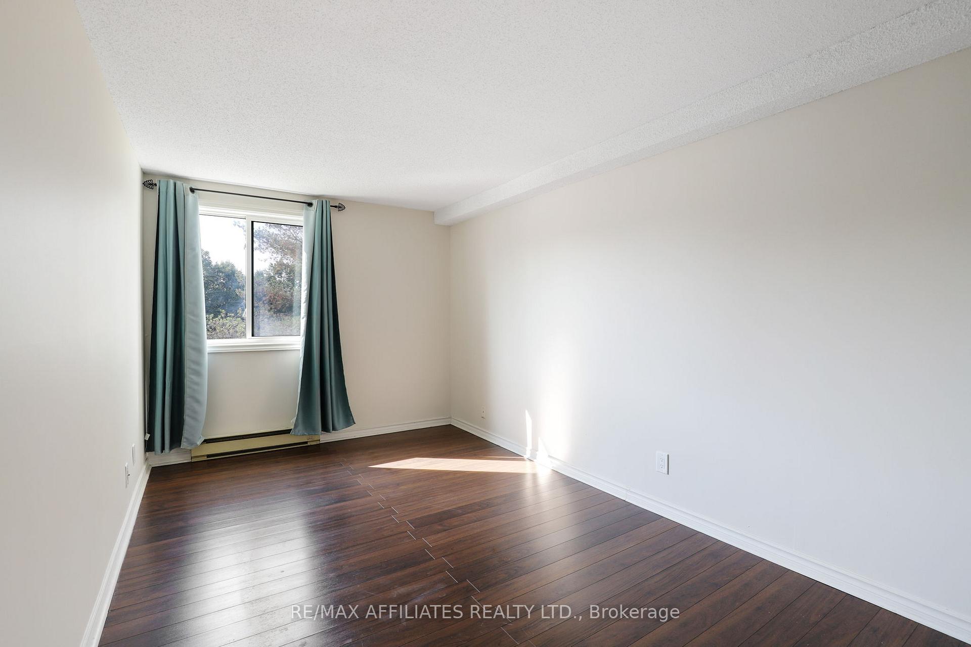 Photo 21 of Unit 307, 6532 Bilberry Drive, Ottawa, Orleans Wood — HOMEH
