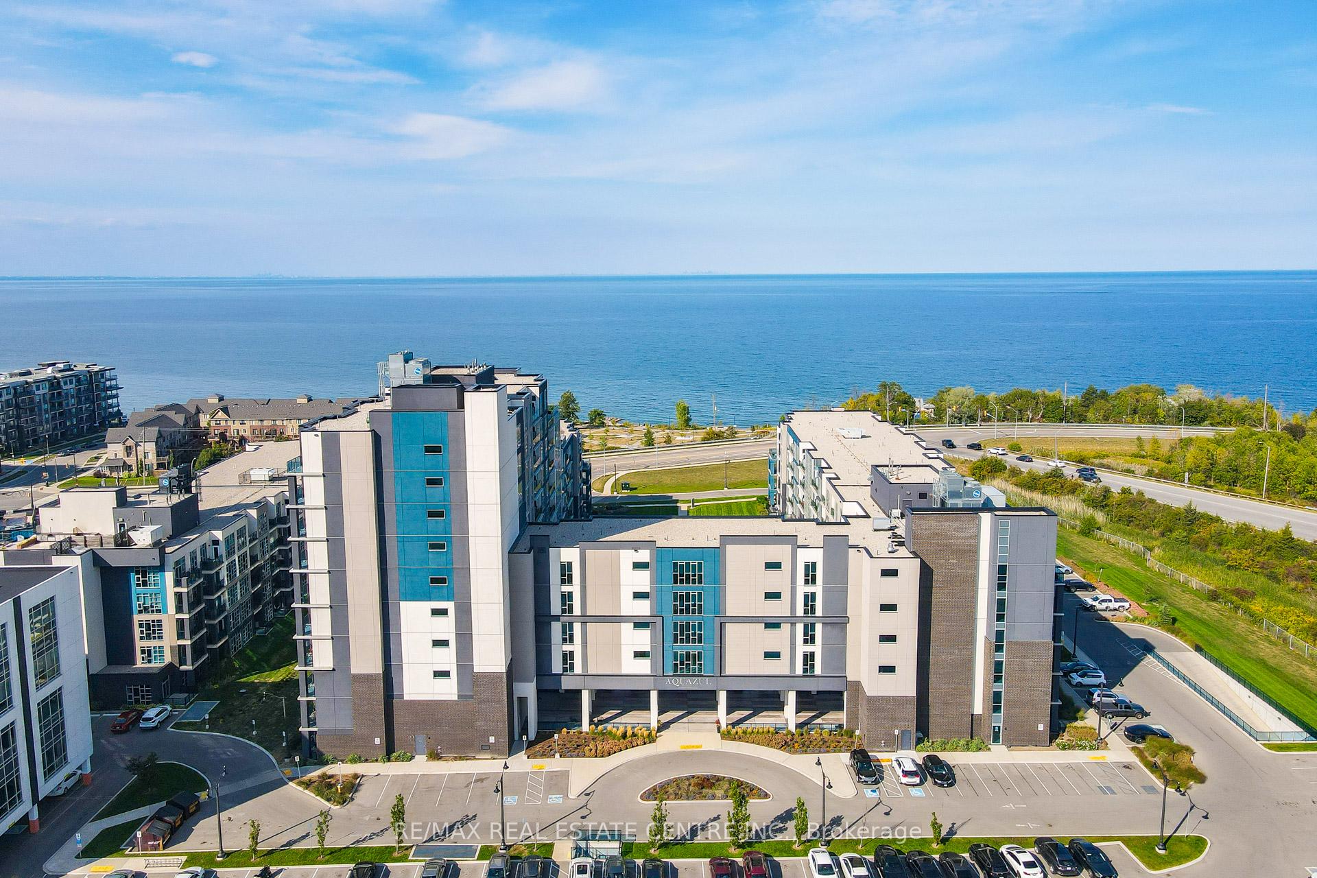 Front of Unit 402, 16 Concord Place