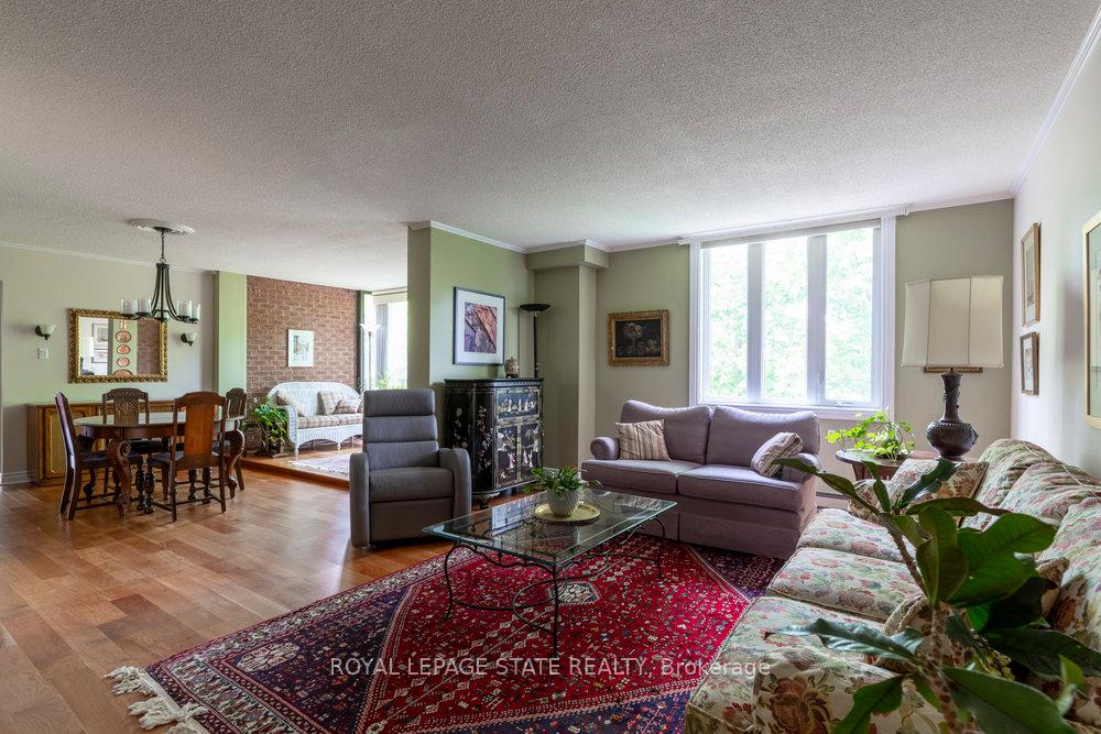 Photo 15 of Unit 220, 150 Wilson Street W, Hamilton, Ancaster — HOMEH