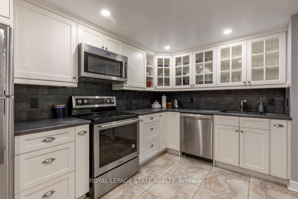 Photo 17 of Unit 220, 150 Wilson Street W, Hamilton, Ancaster — HOMEH