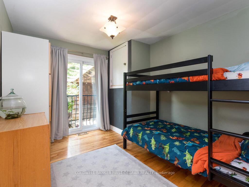 Photo 20 of 18 Sutton Place, Ottawa, City View/Skyline/Fisher Heights/Parkwood Hills — HOMEH