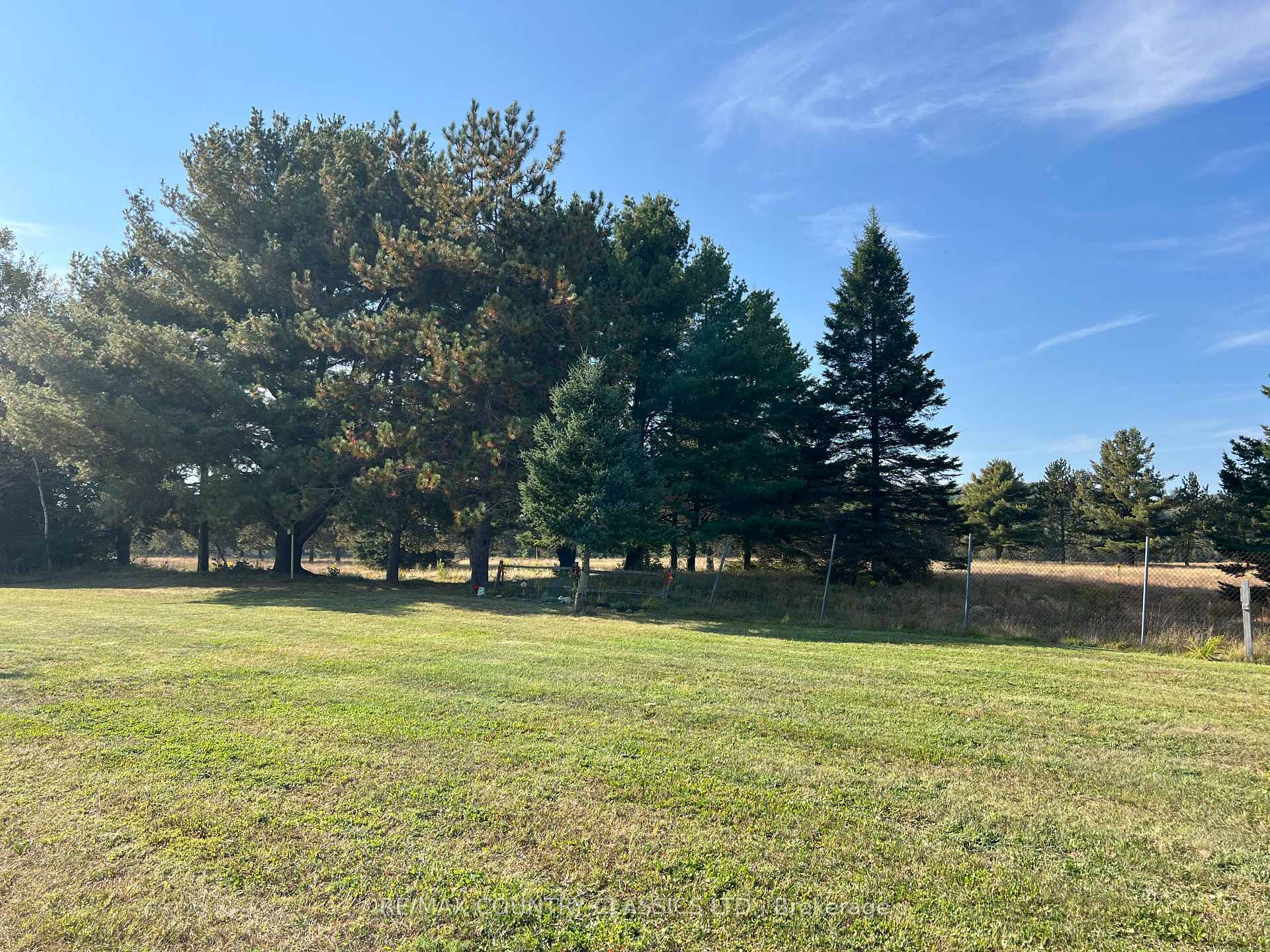 Photo 33 of Unit 8, 67 Fairway Boulevard S, Bancroft, Bancroft Ward — HOMEH