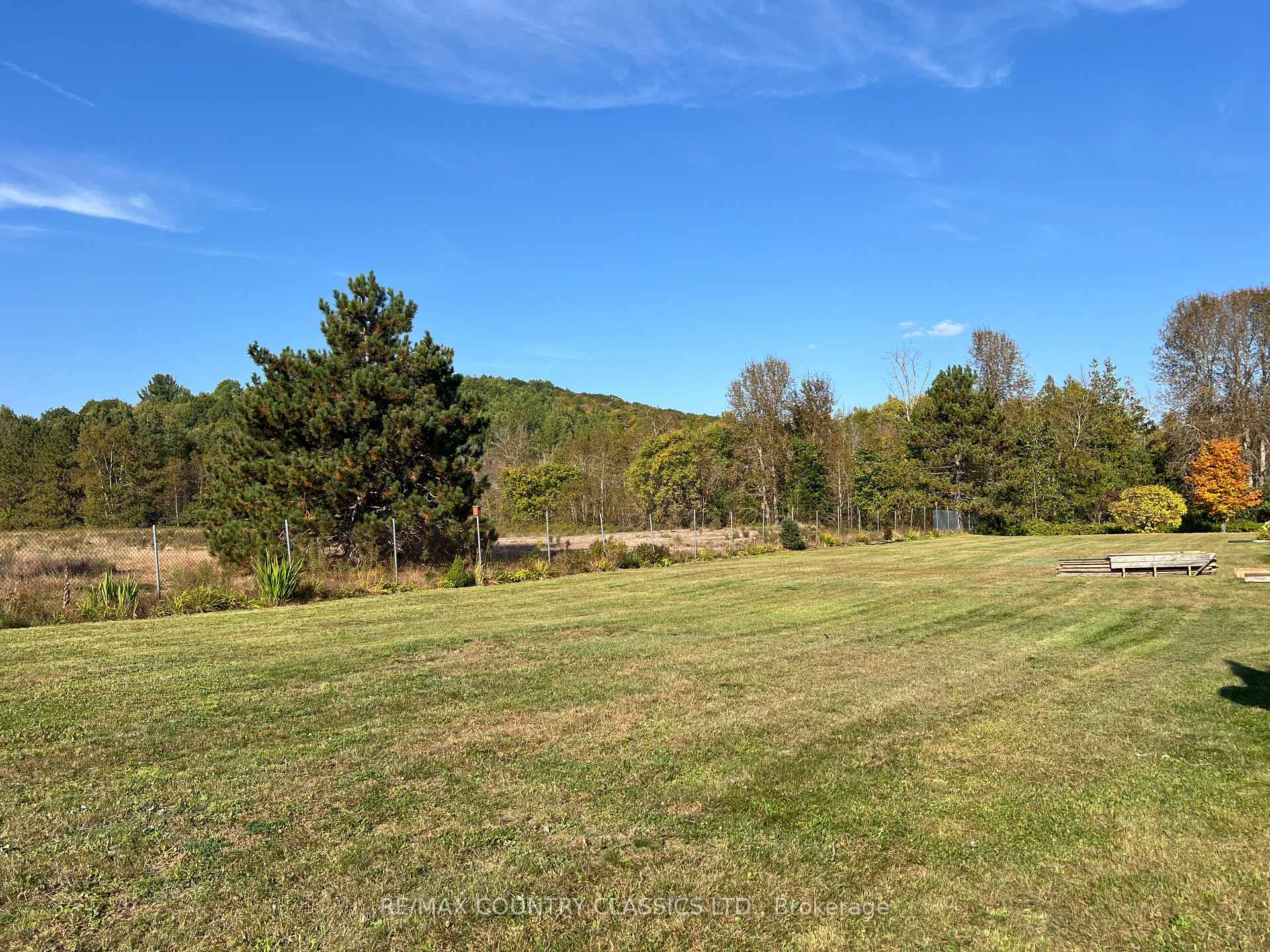 Photo 35 of Unit 8, 67 Fairway Boulevard S, Bancroft, Bancroft Ward — HOMEH