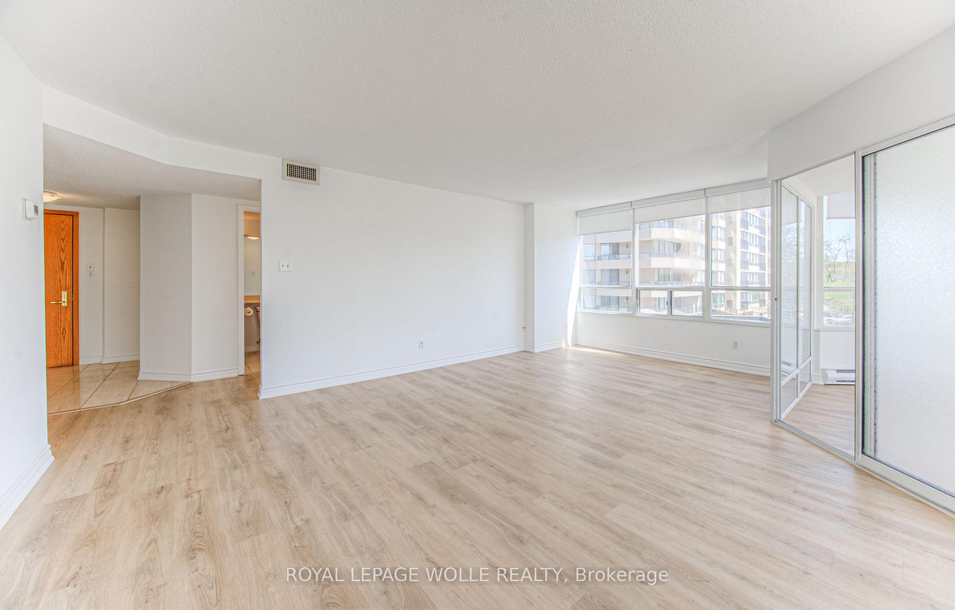 Photo 48 of Unit 302, 4 Willow Street, Waterloo — HOMEH