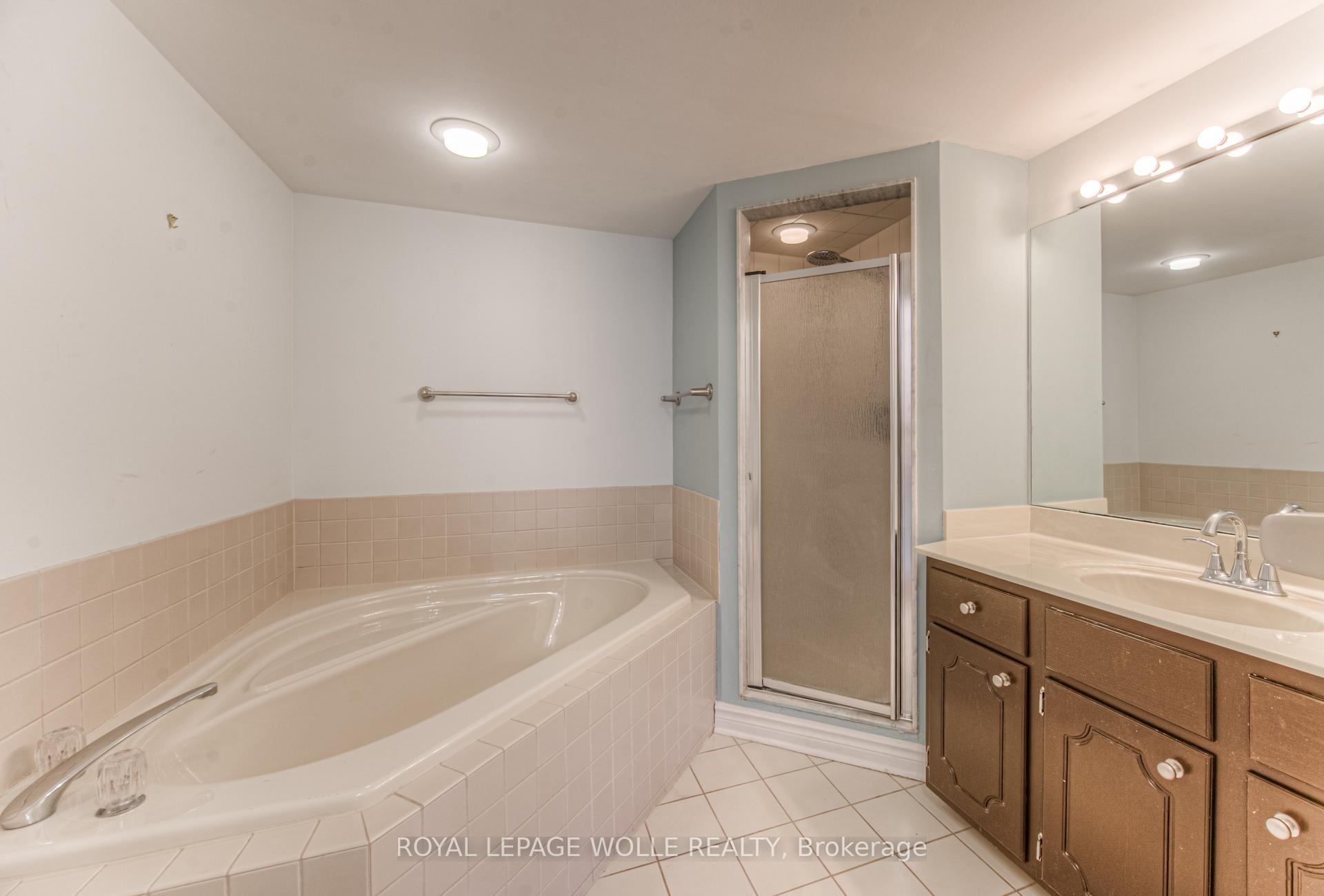 Photo 85 of Unit 302, 4 Willow Street, Waterloo — HOMEH