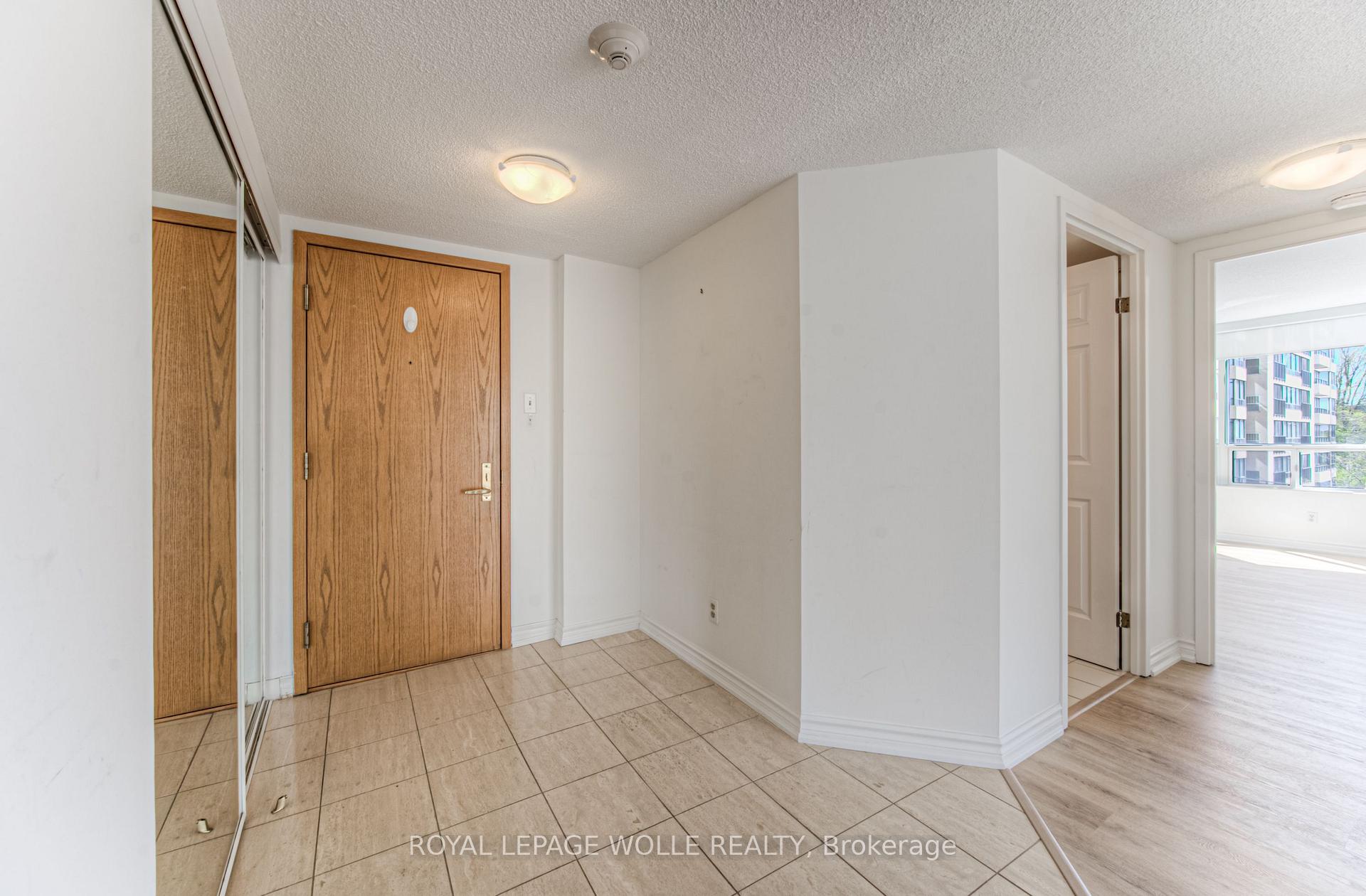 Photo 37 of Unit 302, 4 Willow Street, Waterloo — HOMEH