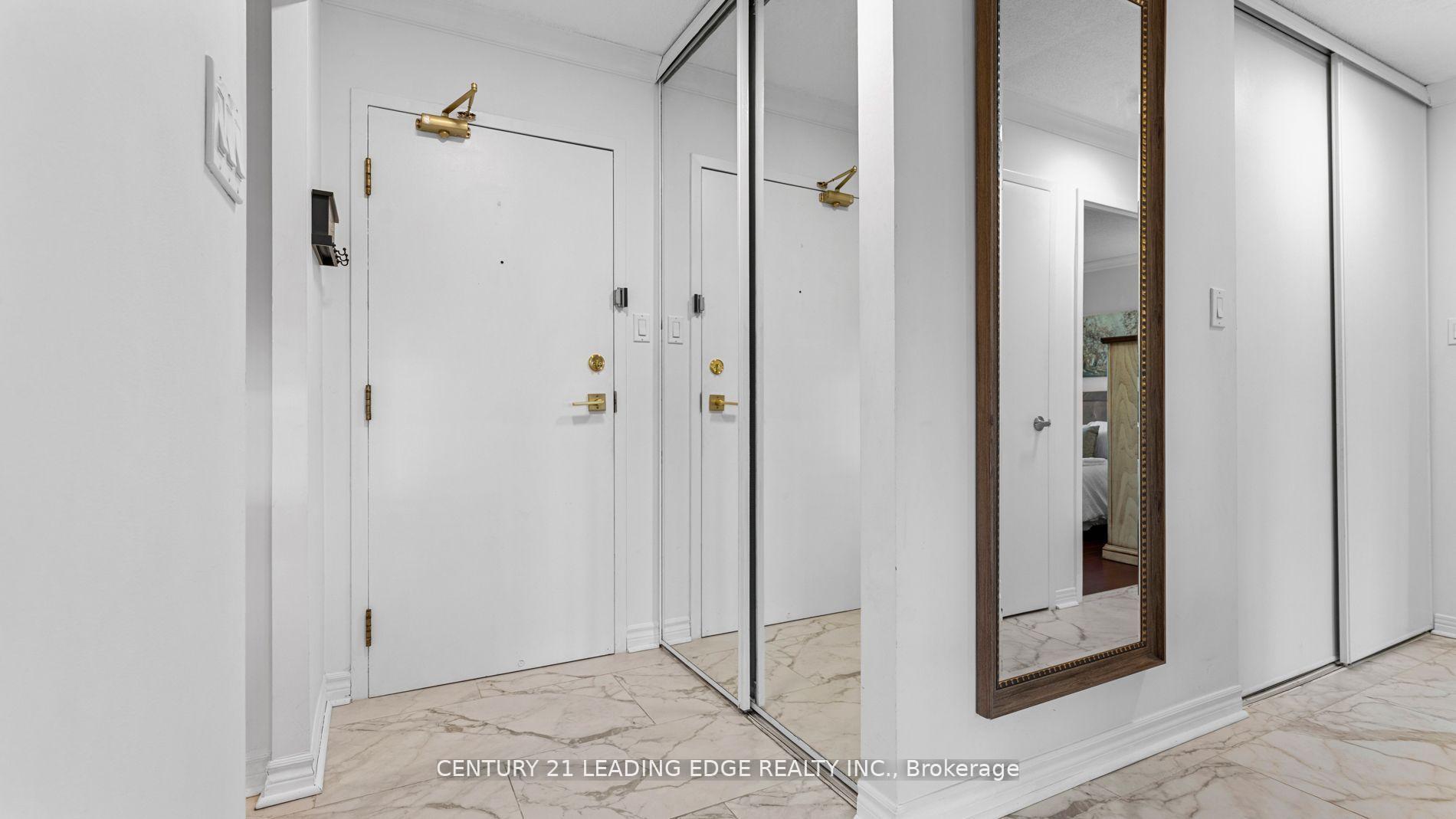 Photo 4 of Unit 310, 30 Wilson Street, Markham, Old Markham Village — HOMEH