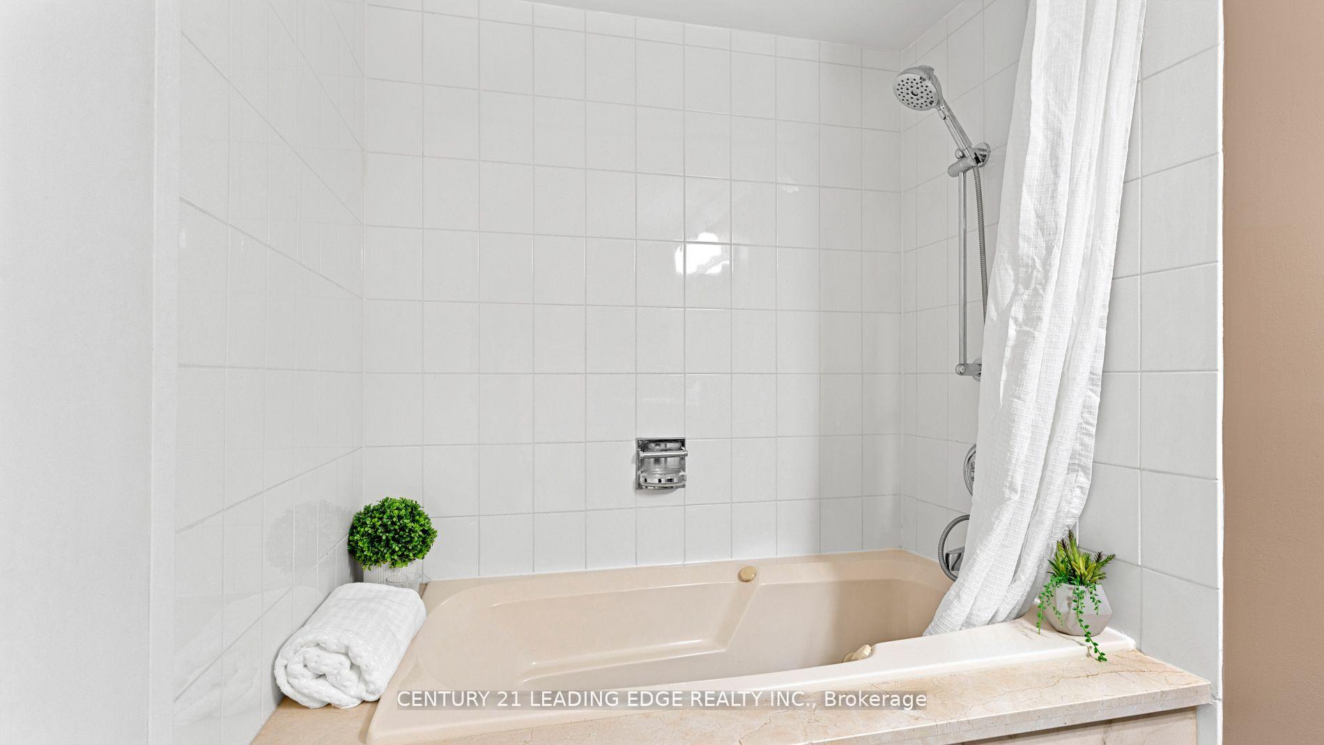 Photo 29 of Unit 310, 30 Wilson Street, Markham, Old Markham Village — HOMEH
