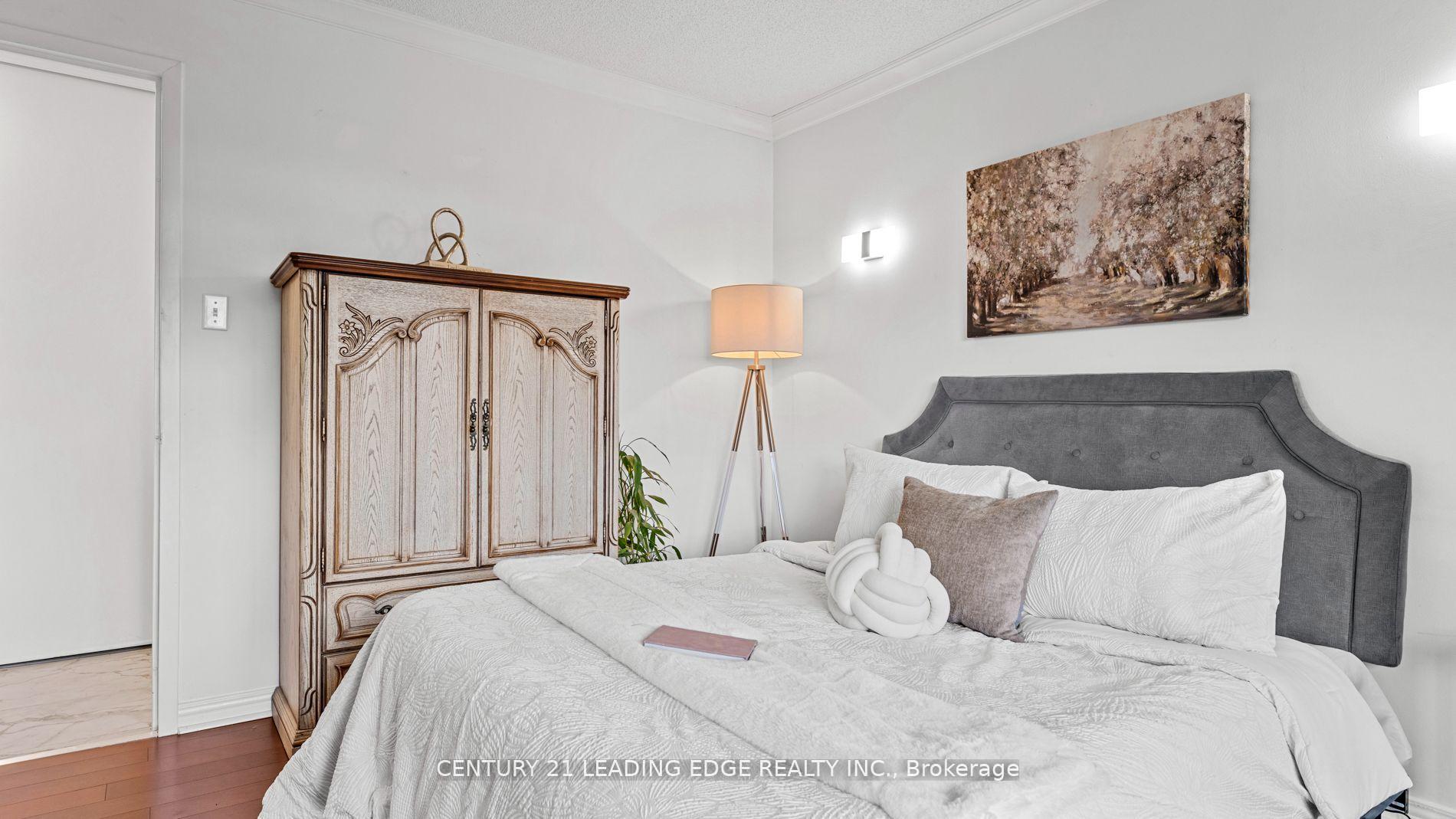 Photo 31 of Unit 310, 30 Wilson Street, Markham, Old Markham Village — HOMEH