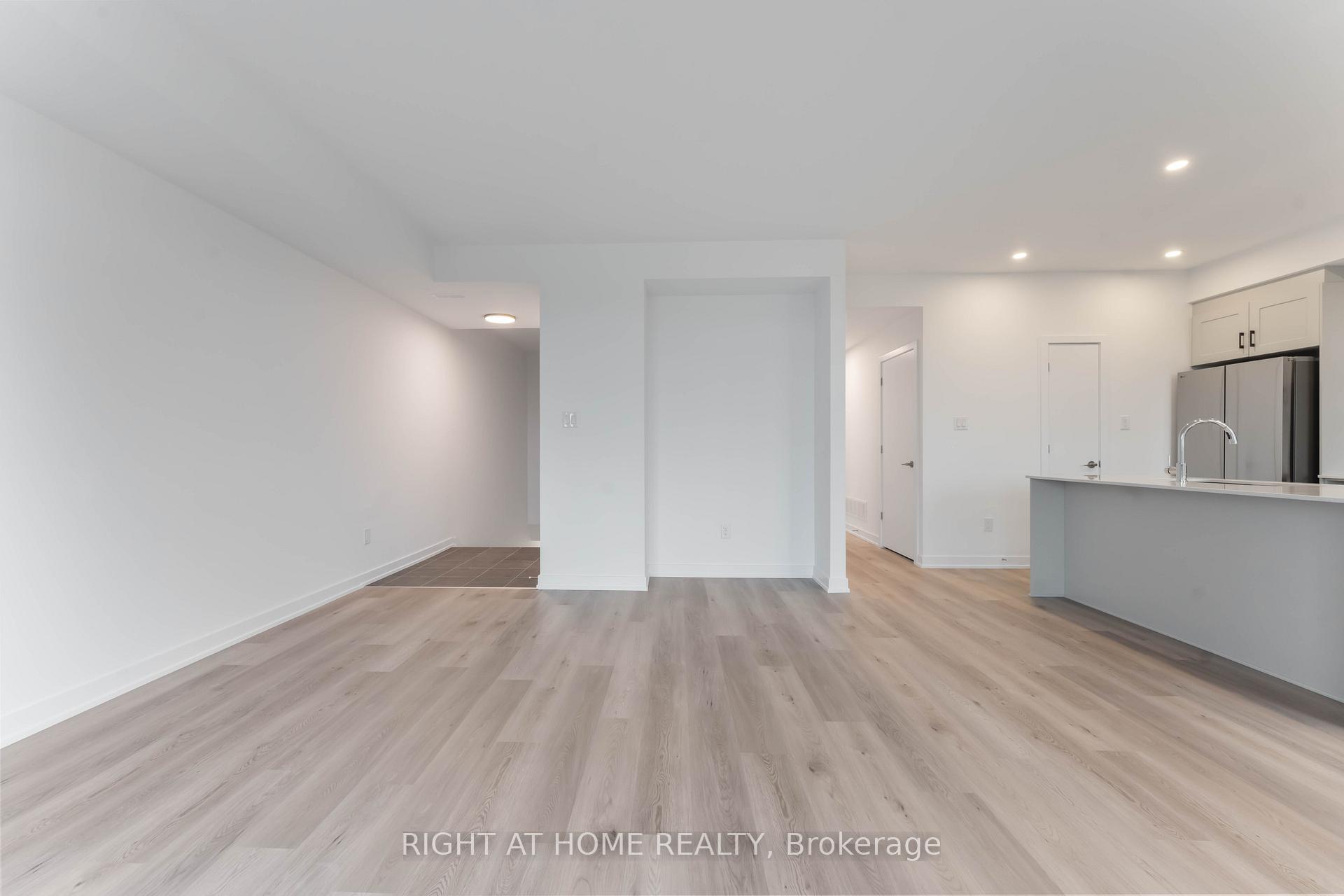 Photo 7 of Unit 213, 20F Maize Street, Ottawa, Kanata - Katimavik — HOMEH
