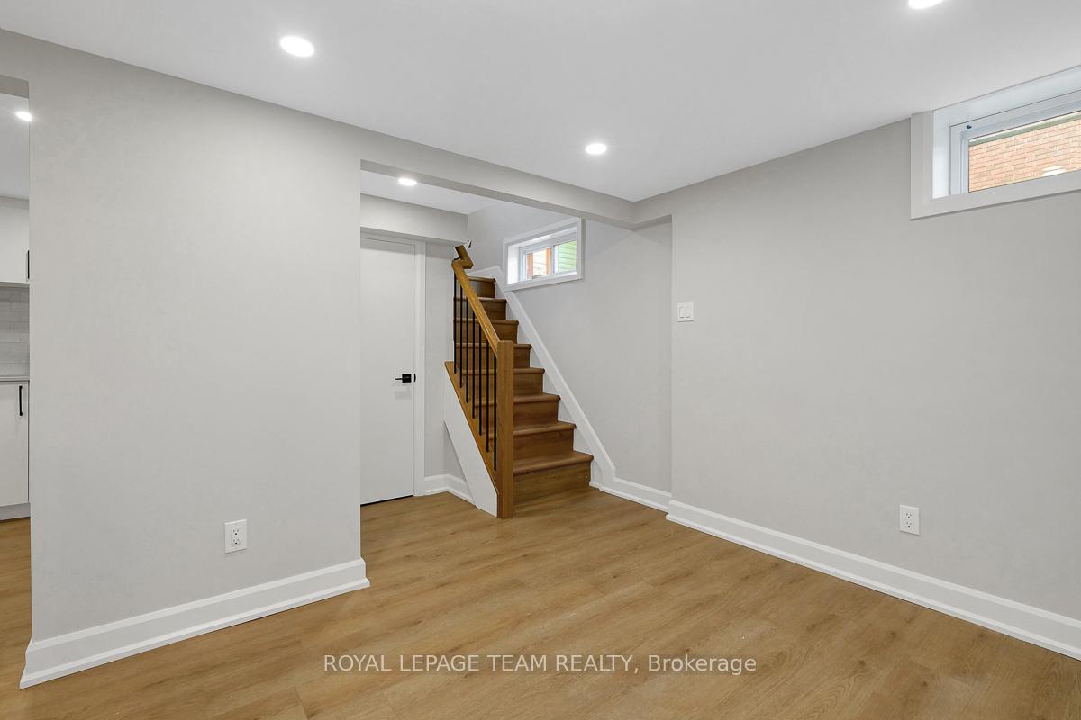 Photo 6 of Unit 1, 1952 Othello Avenue, Ottawa, Elmvale Acres/Urbandale — HOMEH
