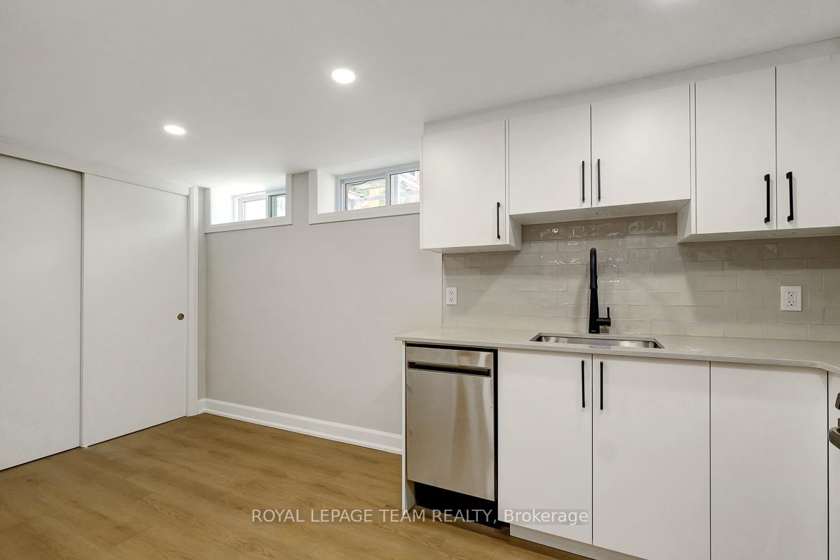 Photo 9 of Unit 1, 1952 Othello Avenue, Ottawa, Elmvale Acres/Urbandale — HOMEH