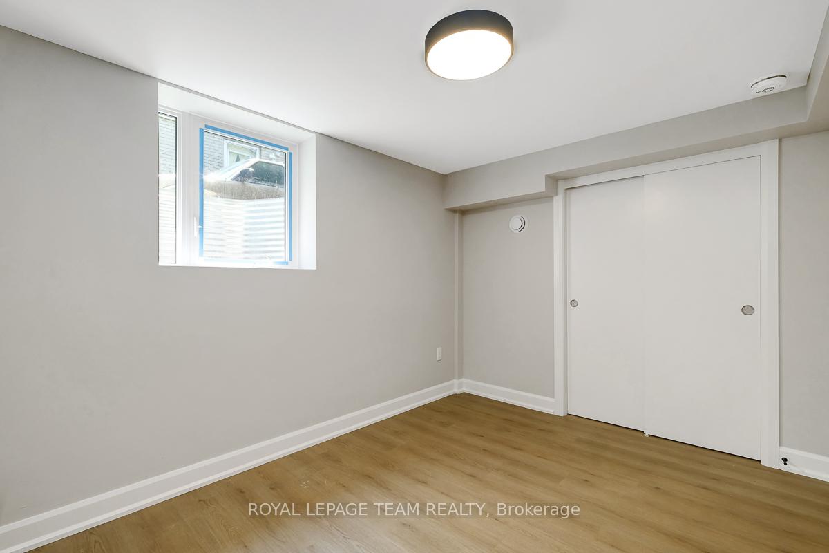 Photo 13 of Unit 1, 1952 Othello Avenue, Ottawa, Elmvale Acres/Urbandale — HOMEH