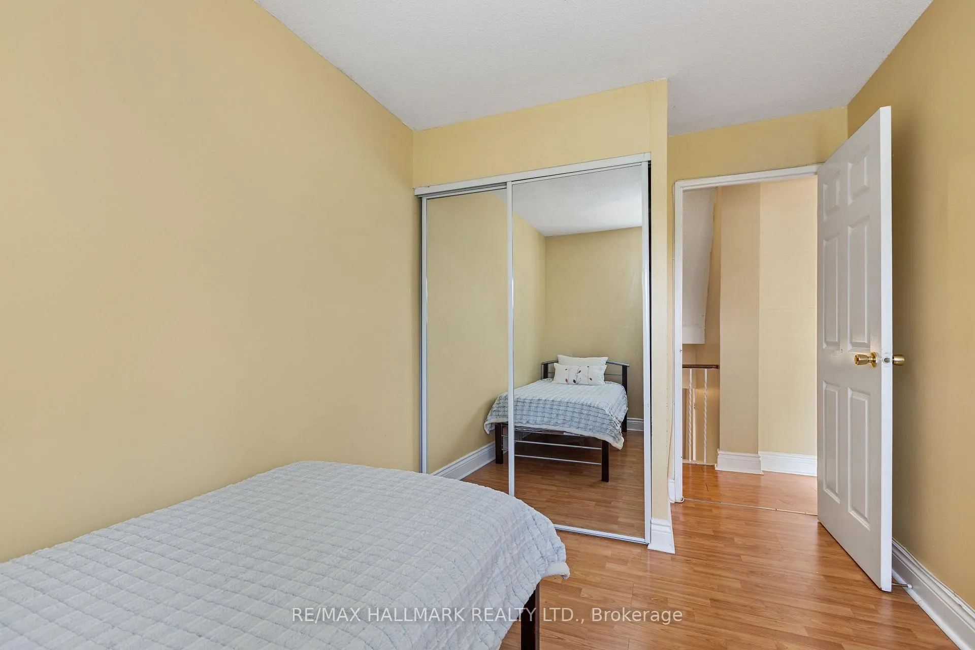 Photo 18 of Unit 130, 3040 Constitution Boulevard, Mississauga, Applewood — HOMEH