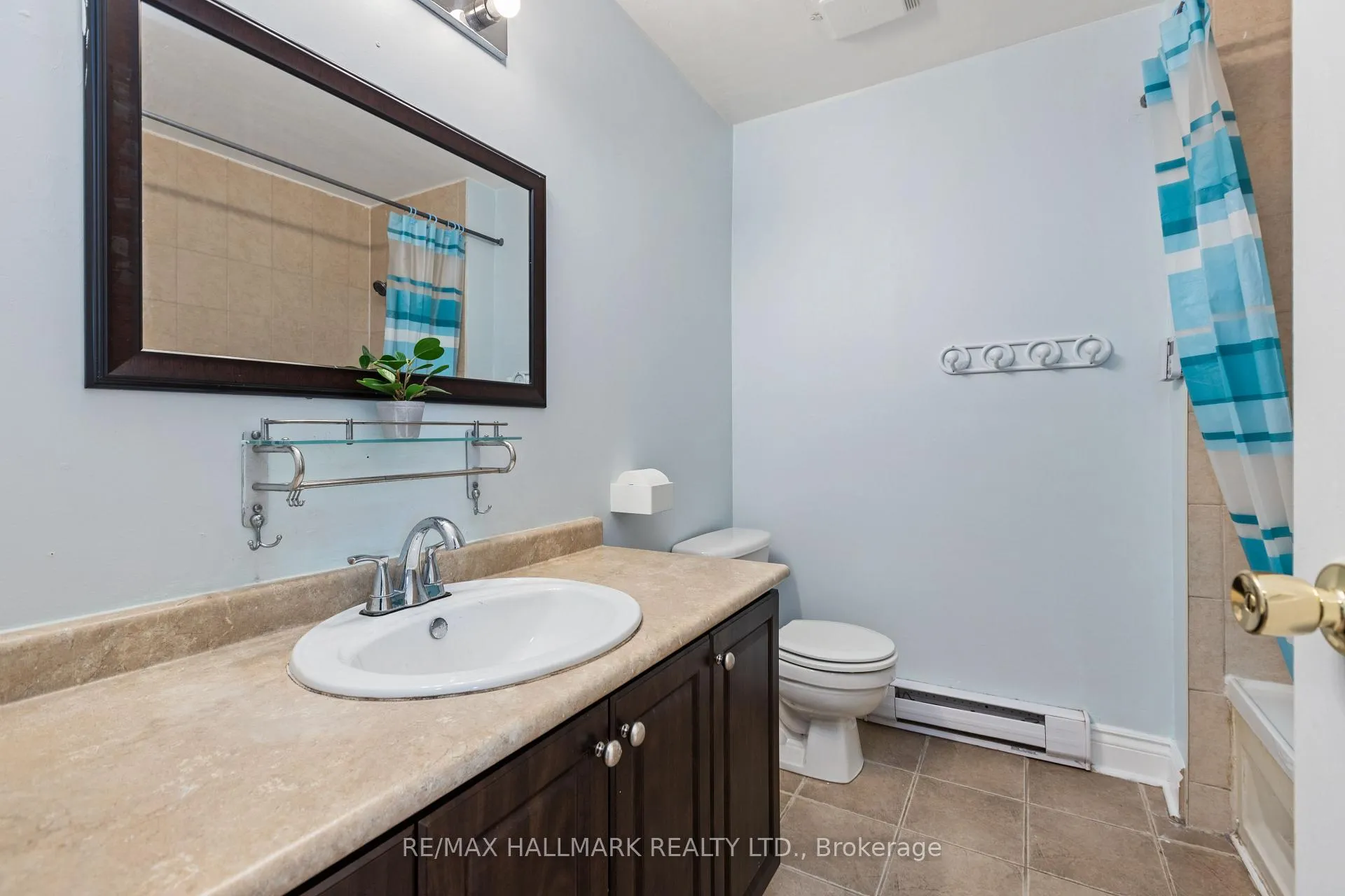 Photo 19 of Unit 130, 3040 Constitution Boulevard, Mississauga, Applewood — HOMEH