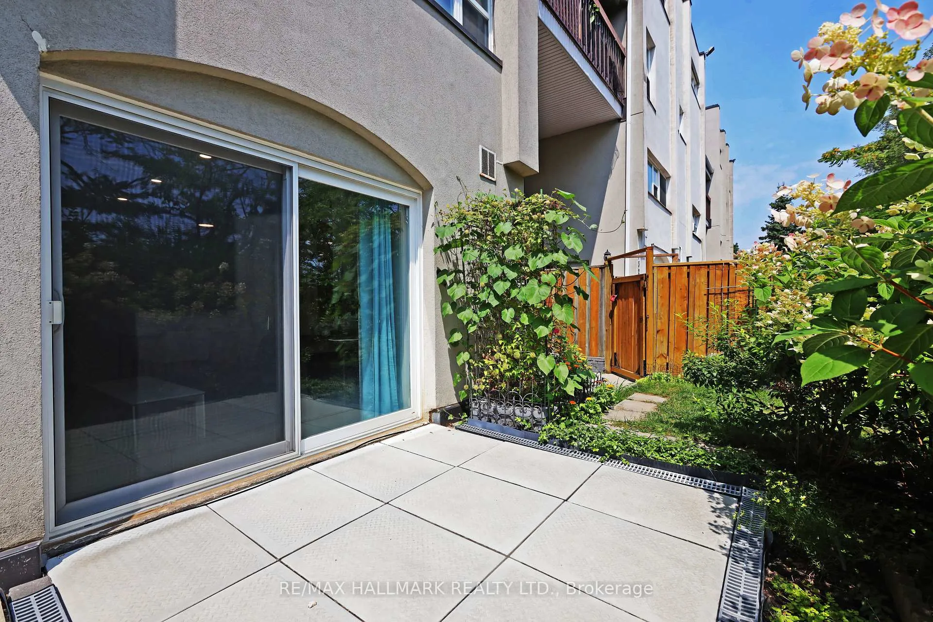 Photo 27 of Unit 130, 3040 Constitution Boulevard, Mississauga, Applewood — HOMEH