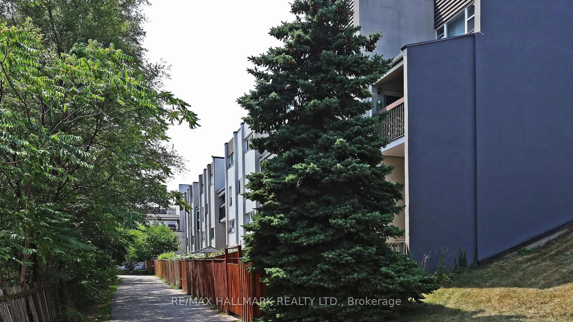 Photo 30 of Unit 130, 3040 Constitution Boulevard, Mississauga, Applewood — HOMEH