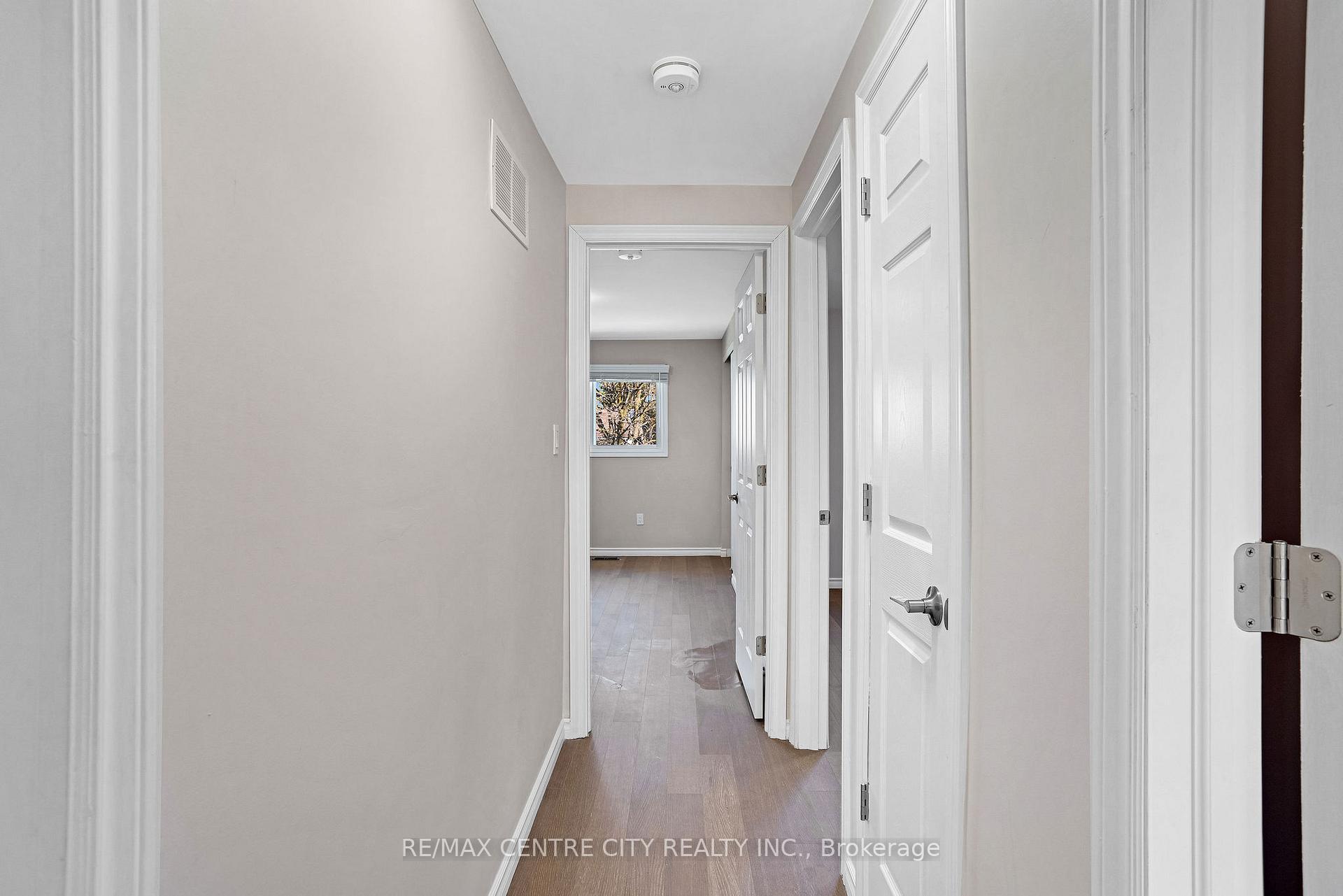 Photo 19 of Unit 27, 281 Bluevale Street N, Waterloo — HOMEH