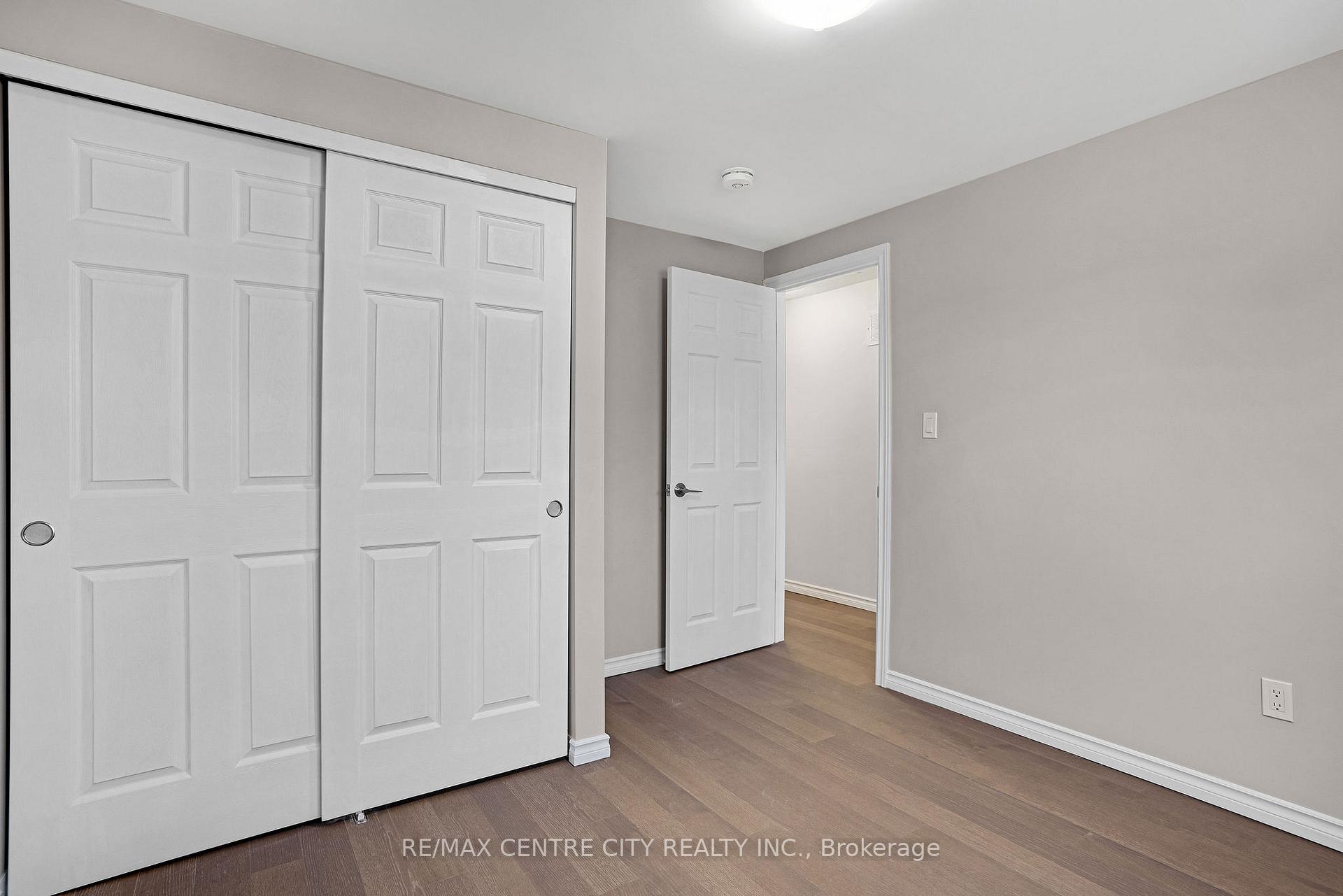 Photo 24 of Unit 27, 281 Bluevale Street N, Waterloo — HOMEH