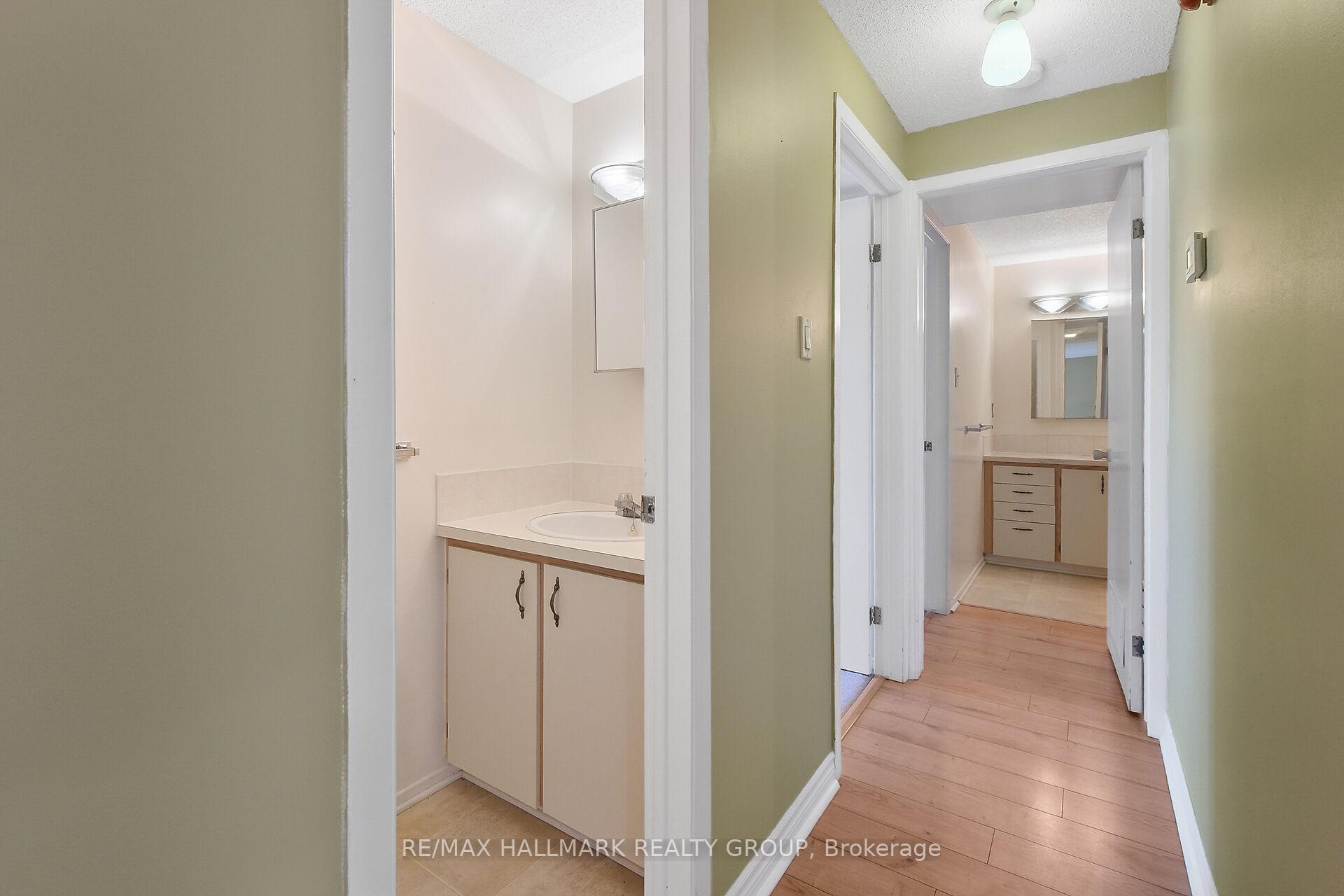 Photo 18 of Unit 402, 6376 Bilberry Drive, Ottawa, Orleans Wood — HOMEH