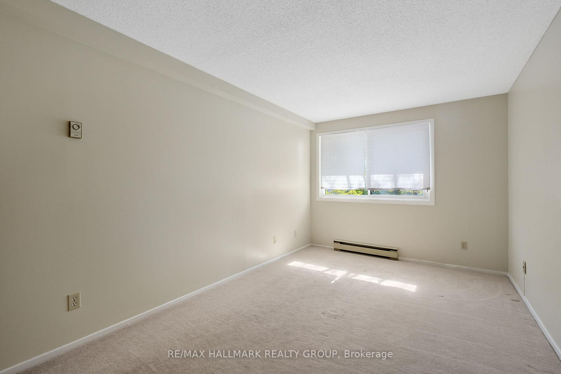 Photo 26 of Unit 402, 6376 Bilberry Drive, Ottawa, Orleans Wood — HOMEH