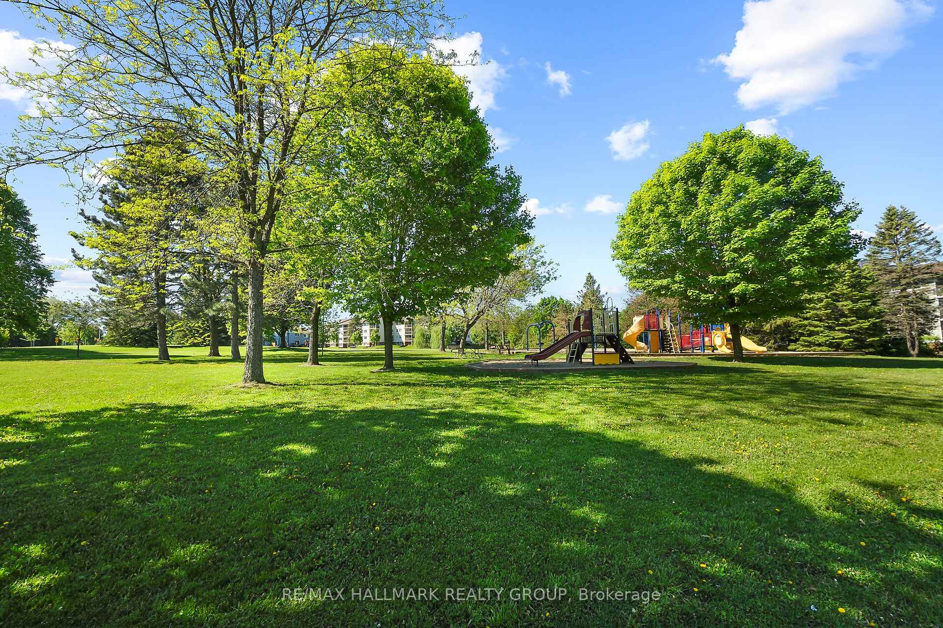 Photo 34 of Unit 402, 6376 Bilberry Drive, Ottawa, Orleans Wood — HOMEH