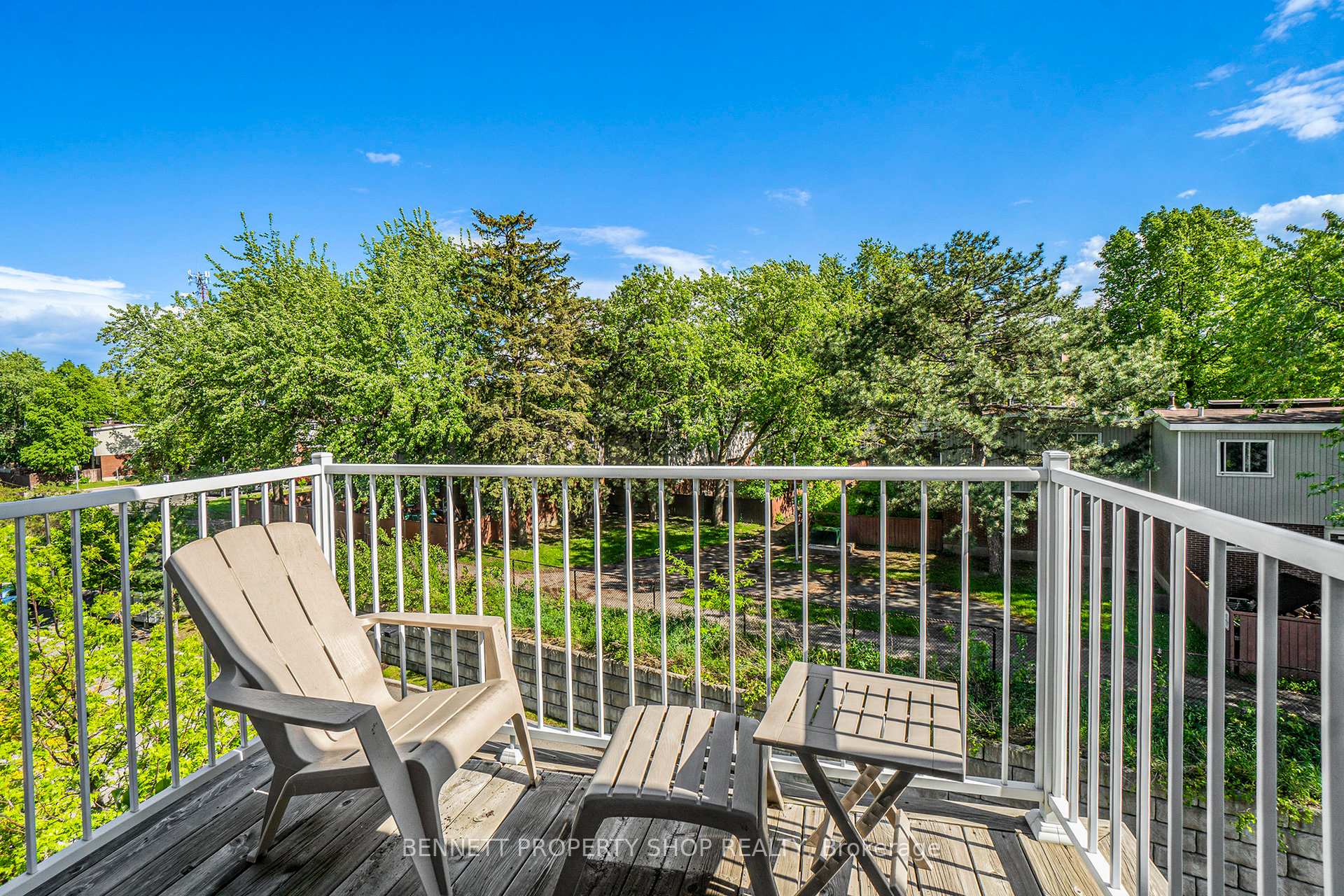 Photo 8 of Unit B, 302 Everest Private, Ottawa, Elmvale Acres — HOMEH