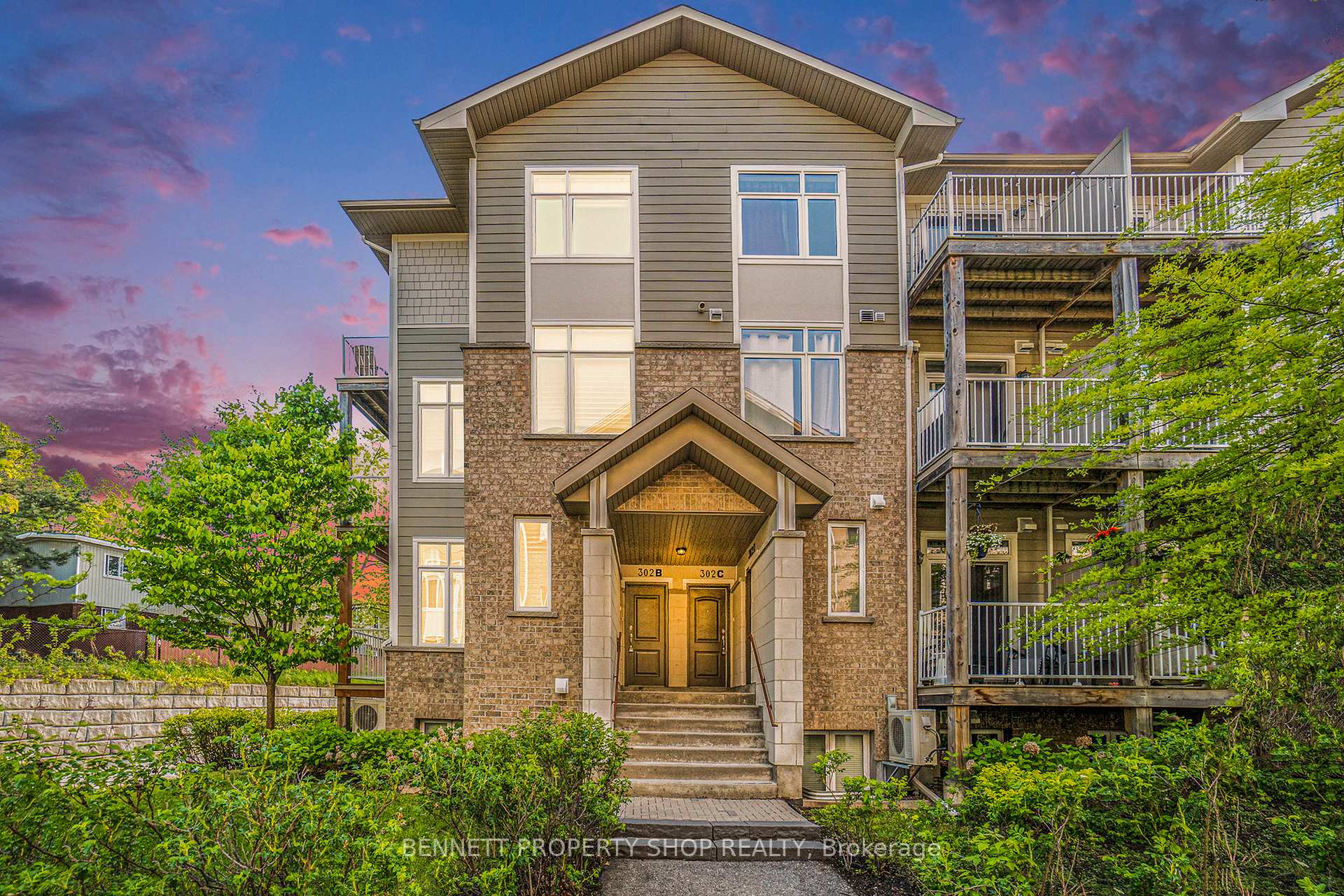 Photo 17 of Unit B, 302 Everest Private, Ottawa, Elmvale Acres — HOMEH