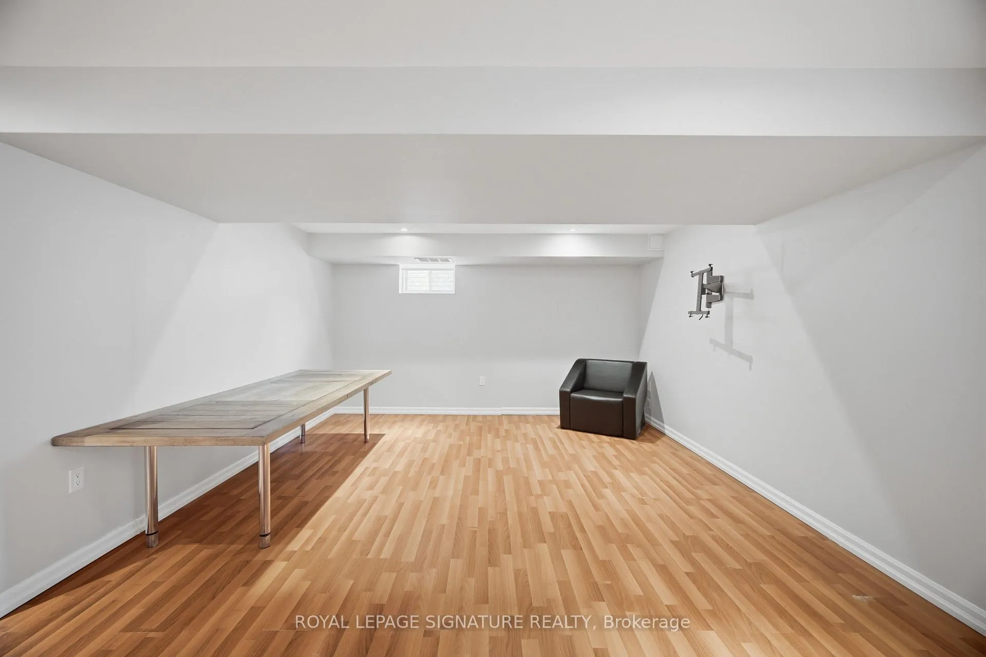 Photo 12 of Unit 2, 53 Guery Crescent, Vaughan, East Woodbridge — HOMEH