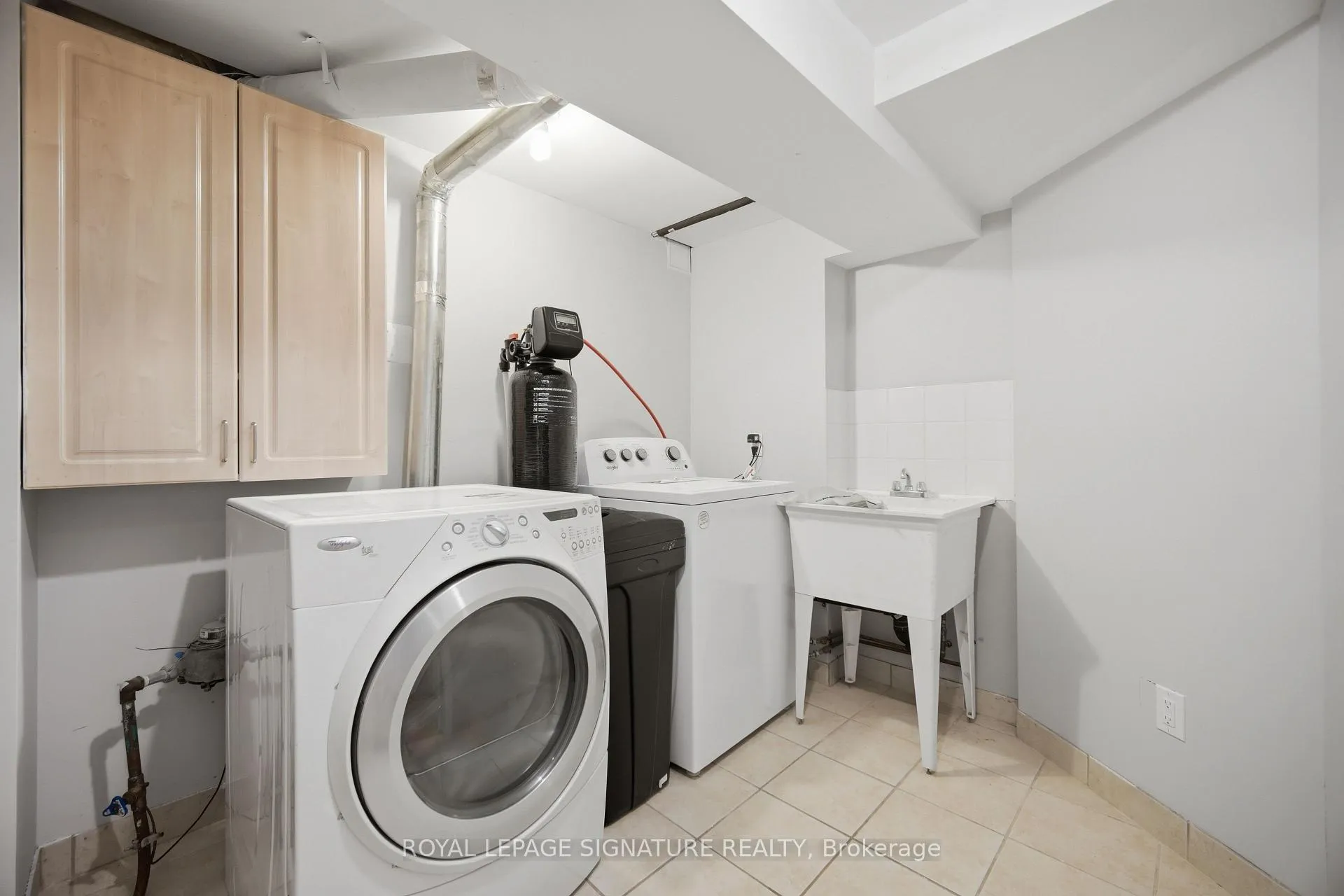 Photo 25 of Unit 2, 53 Guery Crescent, Vaughan, East Woodbridge — HOMEH