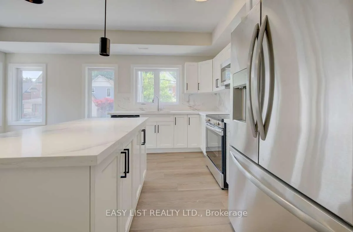 Photo 14 of Unit 4, 17 Peter Street, Kitchener, Cedar Hill — HOMEH