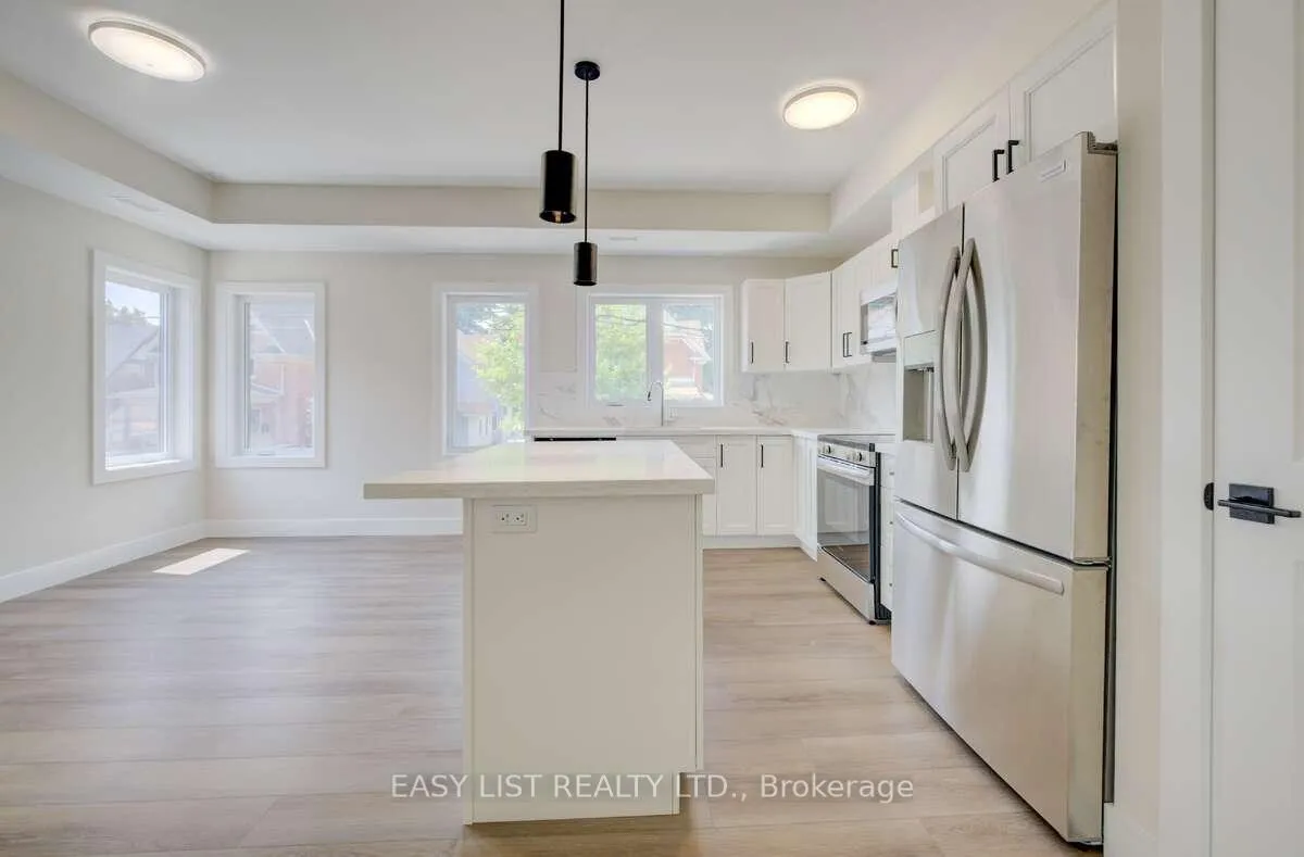 Photo 15 of Unit 4, 17 Peter Street, Kitchener, Cedar Hill — HOMEH