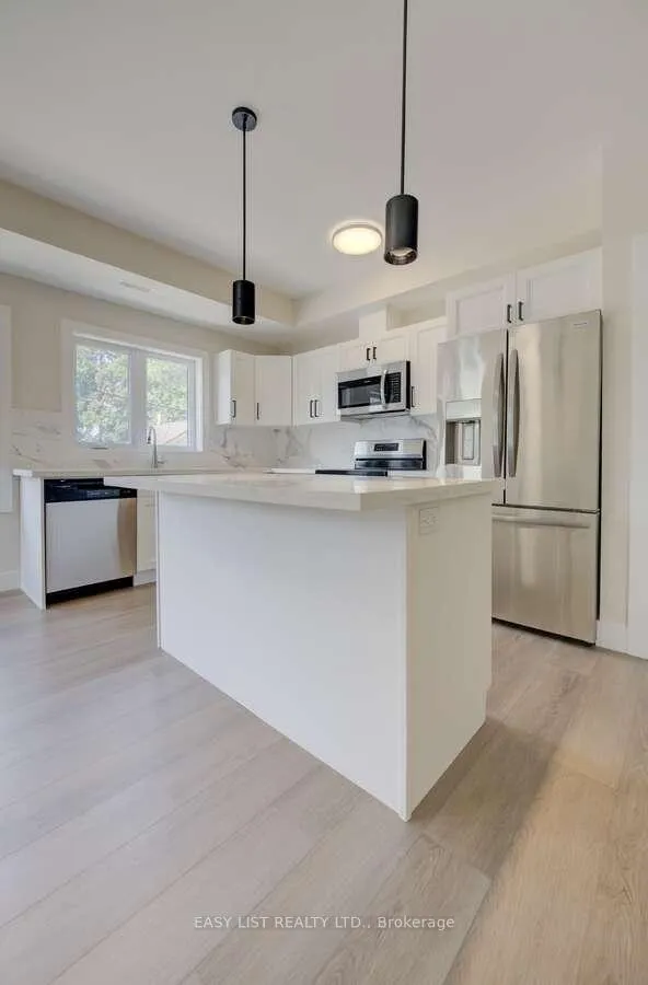 Photo 17 of Unit 4, 17 Peter Street, Kitchener, Cedar Hill — HOMEH