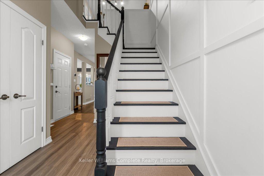 Photo 6 of 6 Liddycoat Lane, Hamilton, Ancaster — HOMEH