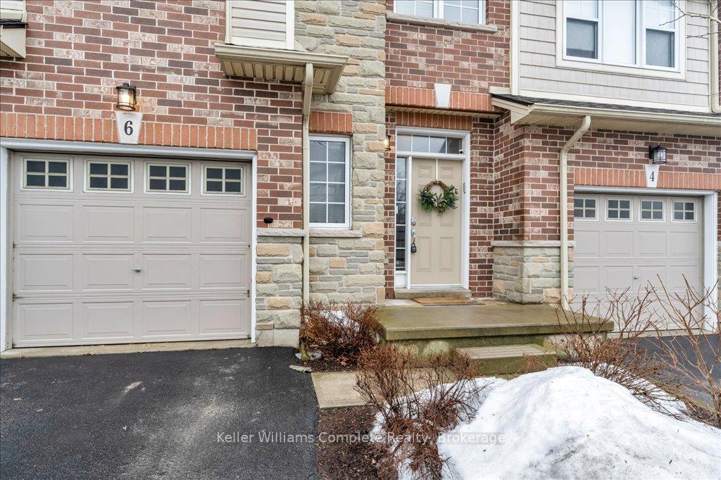Photo 23 of 6 Liddycoat Lane, Hamilton, Ancaster — HOMEH