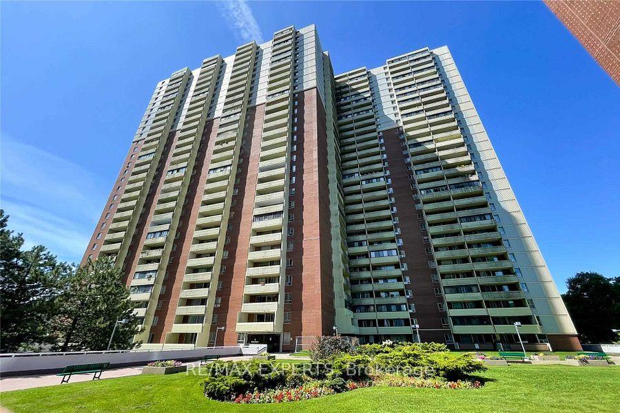 Photo 1 of Unit 2718, 1 Massey Square, Toronto, Crescent Town — HOMEH