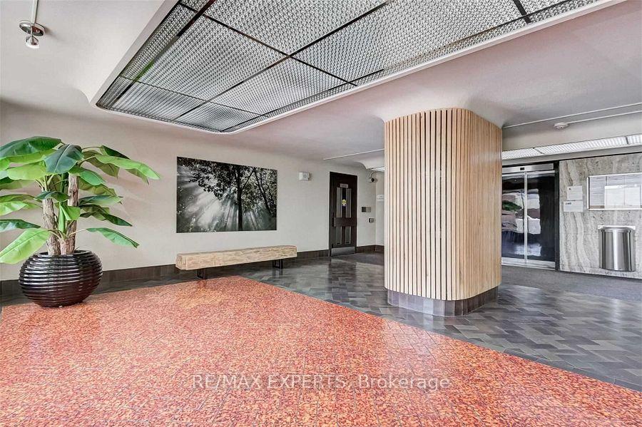 Photo 15 of Unit 2718, 1 Massey Square, Toronto, Crescent Town — HOMEH